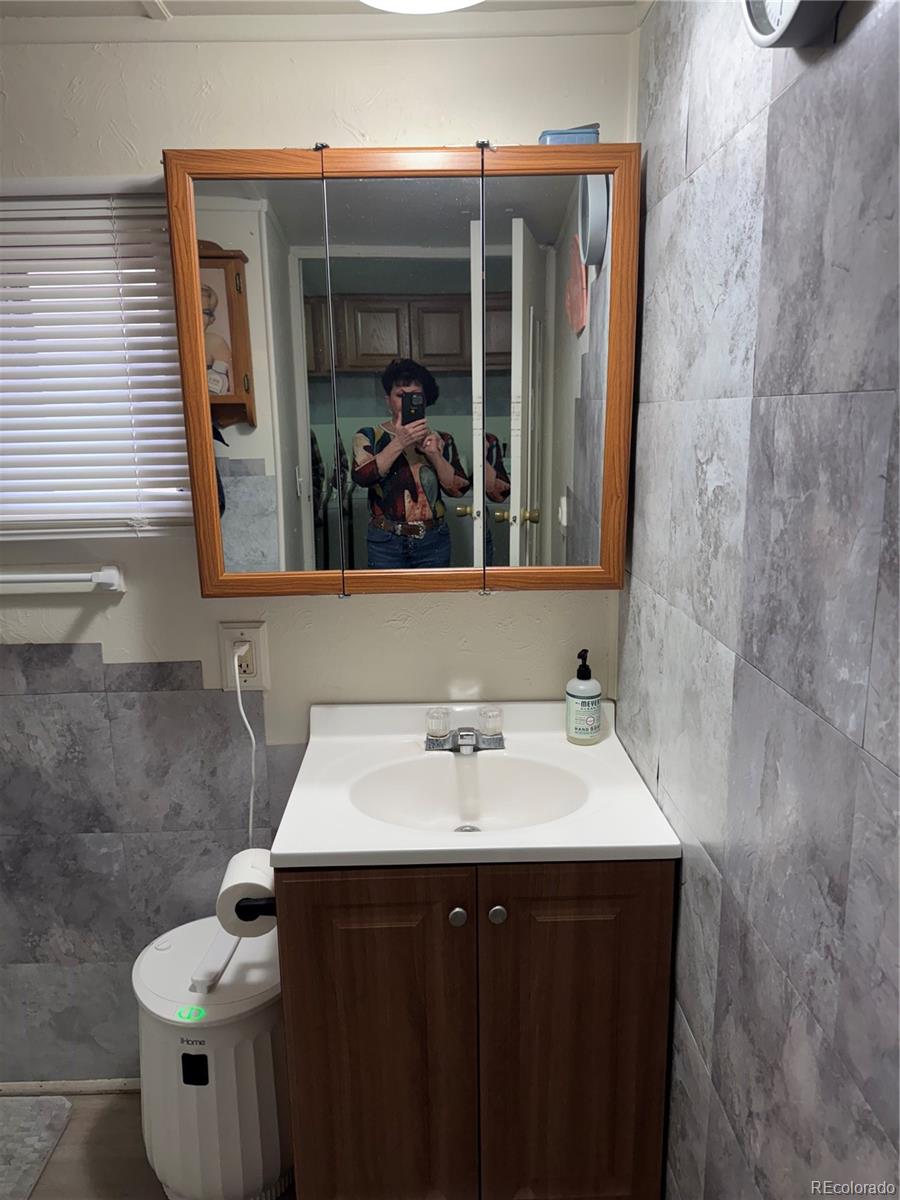 910 J Street Unit: C7