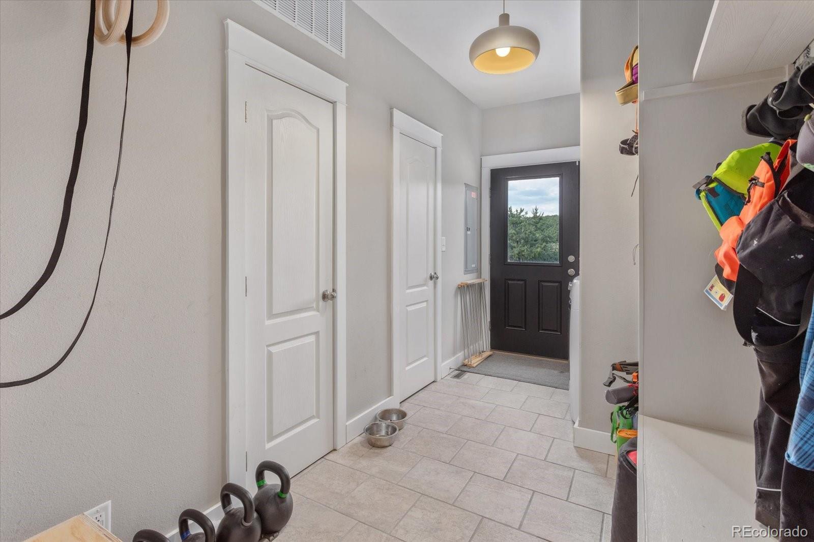 14051 US Highway 285