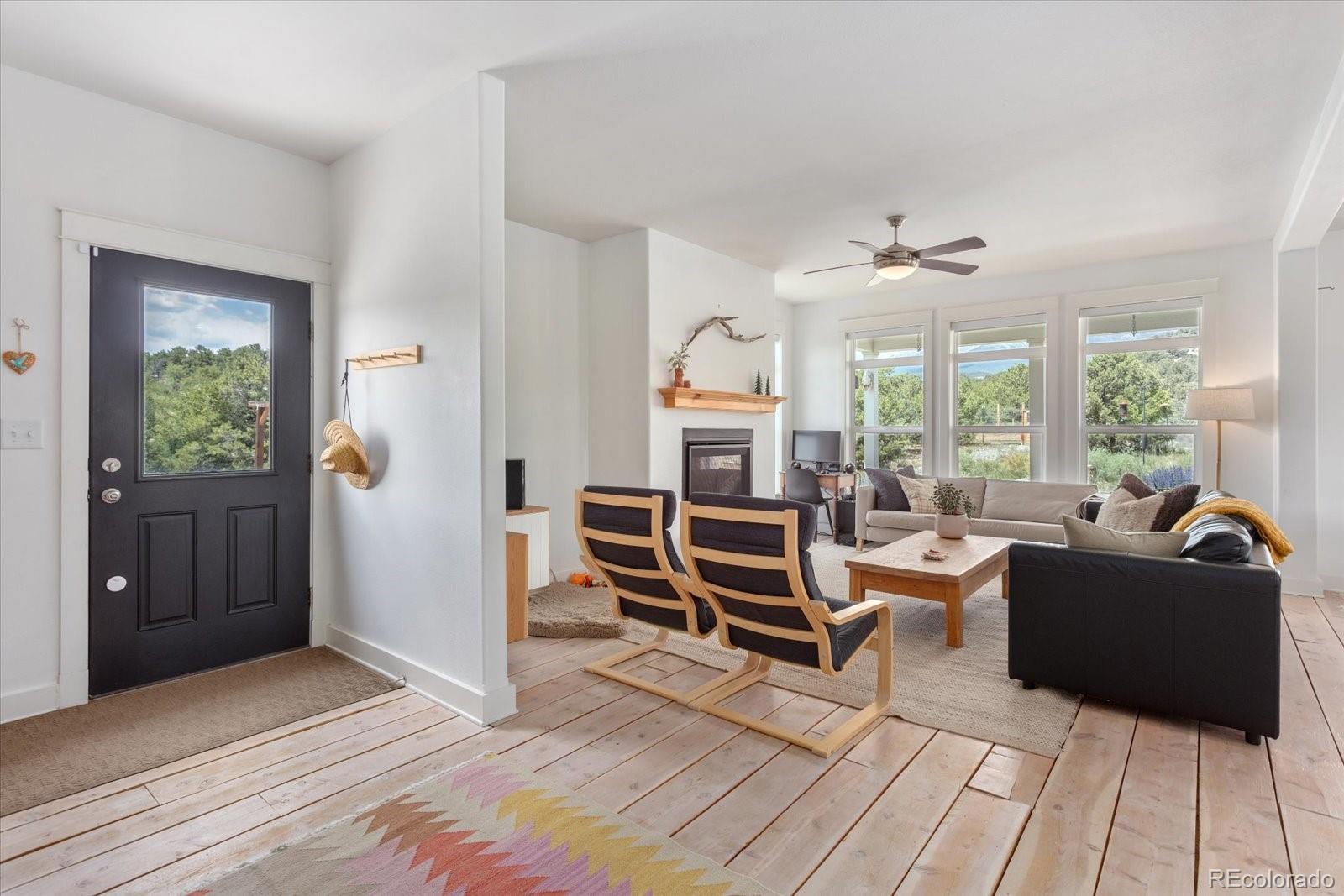 14051 US Highway 285