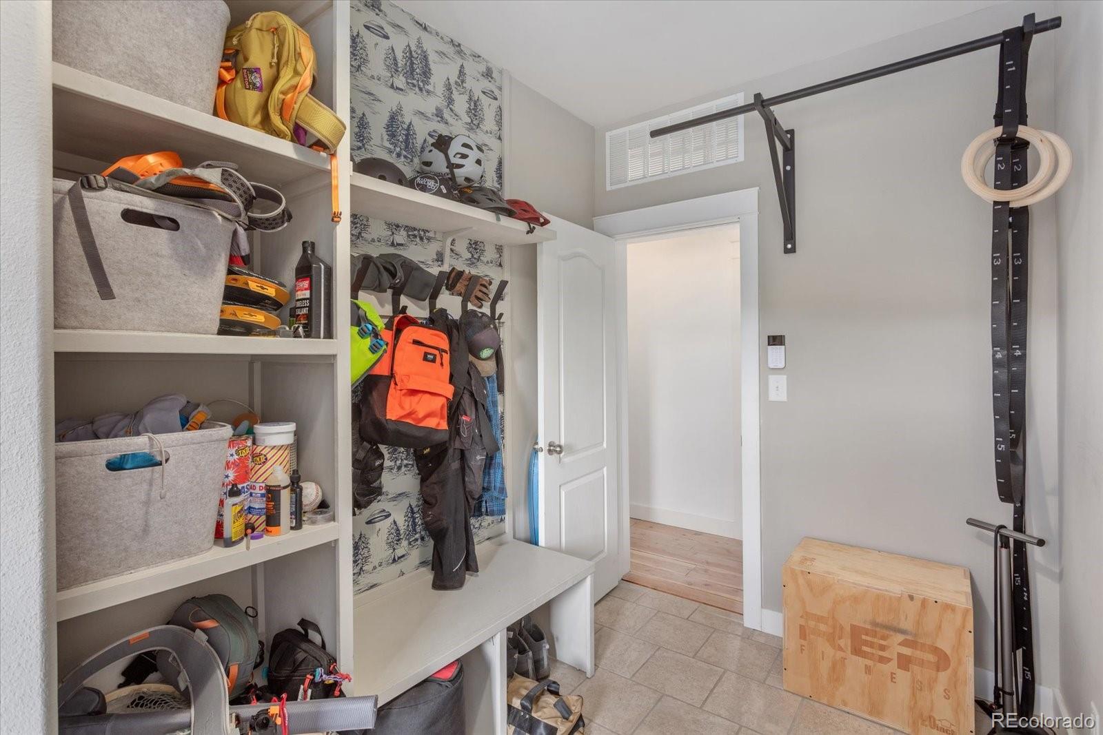 14051 US Highway 285