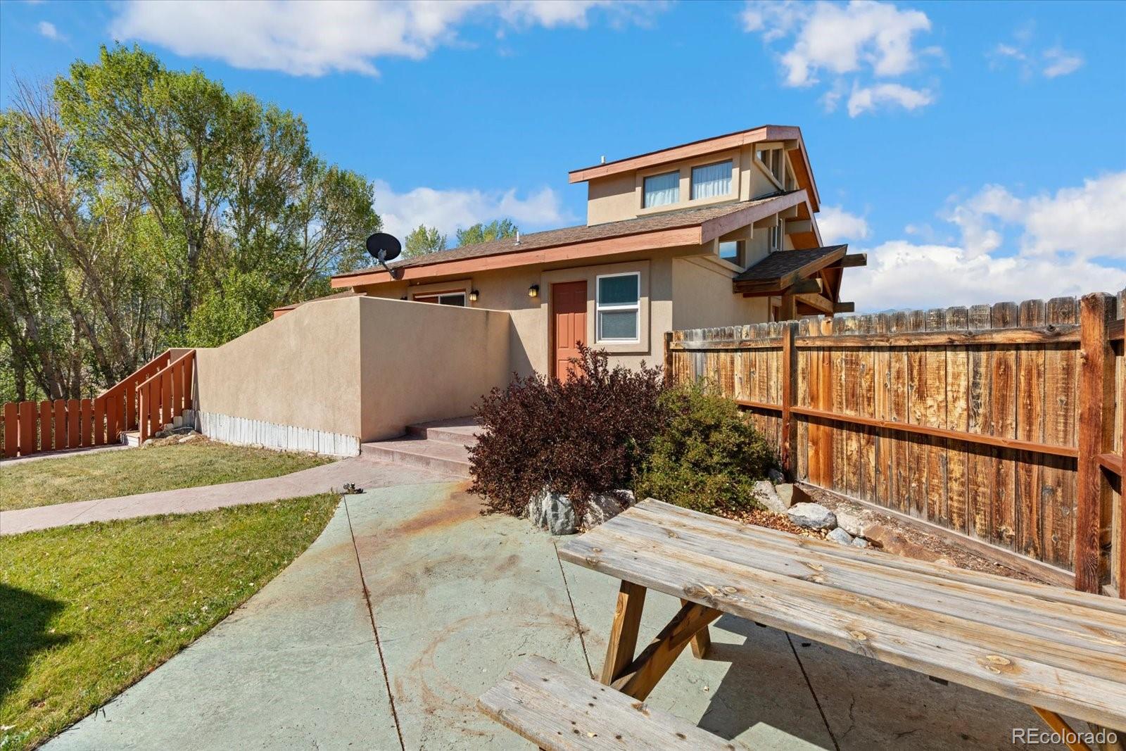 9901 County Road 120