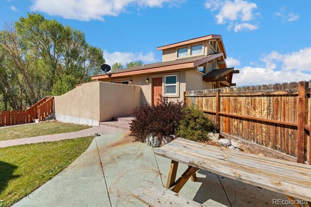 9901 County Road 120