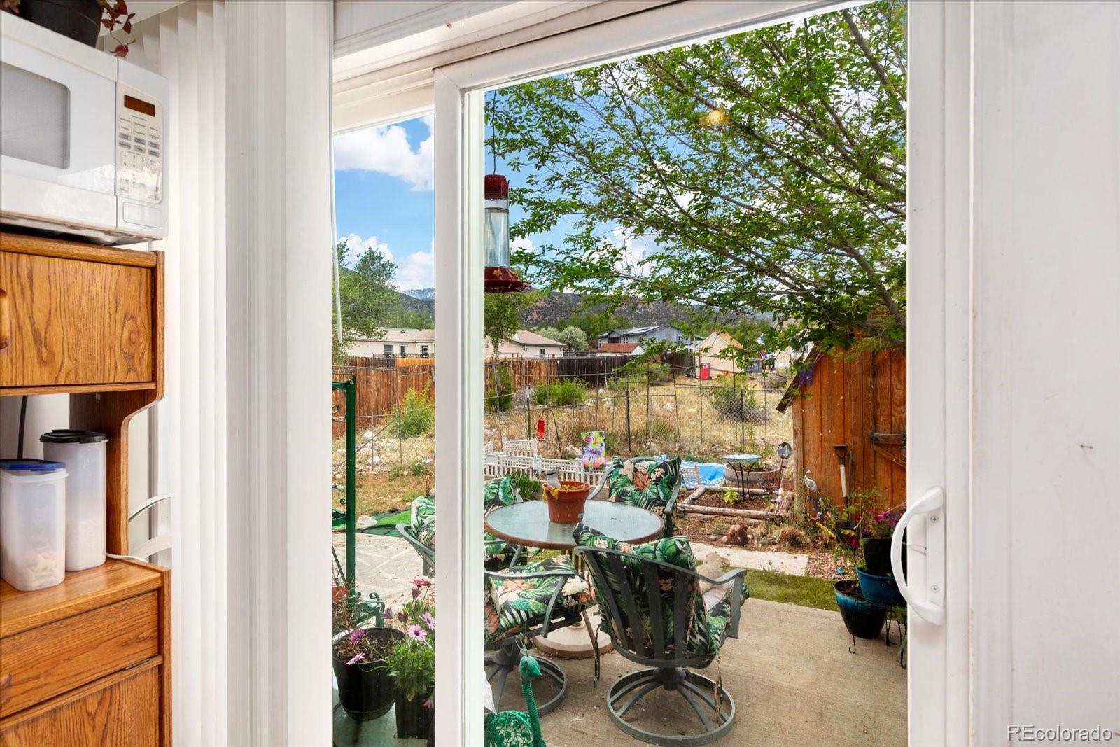 102 & 104 Palmer Avenue