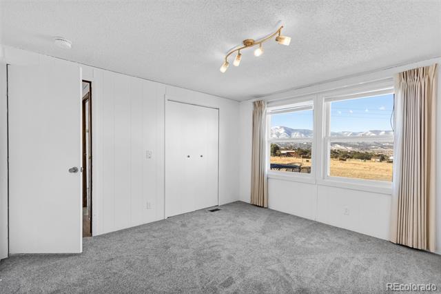 9935 E Cherokee Drive