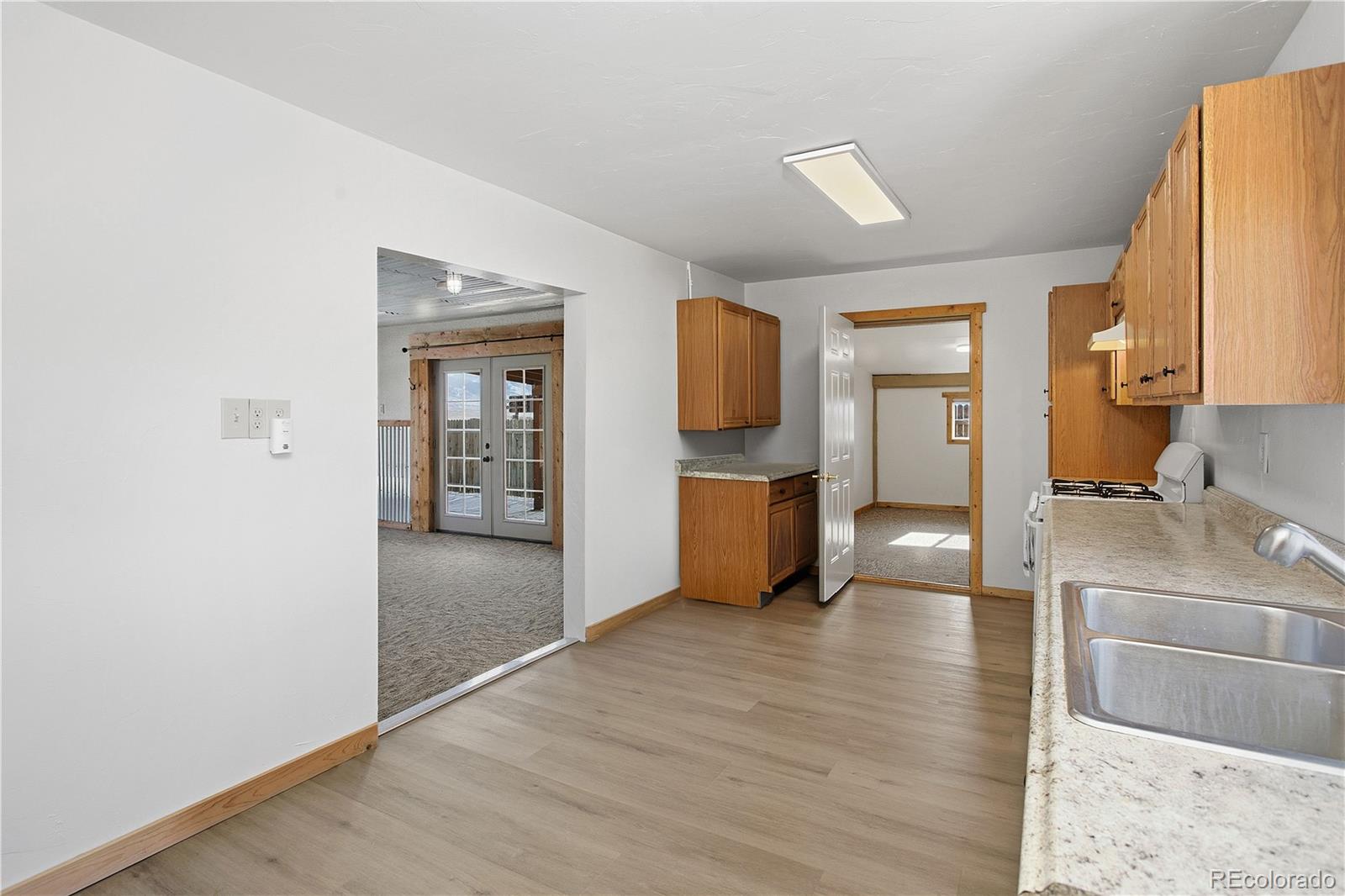33931 Highway 285