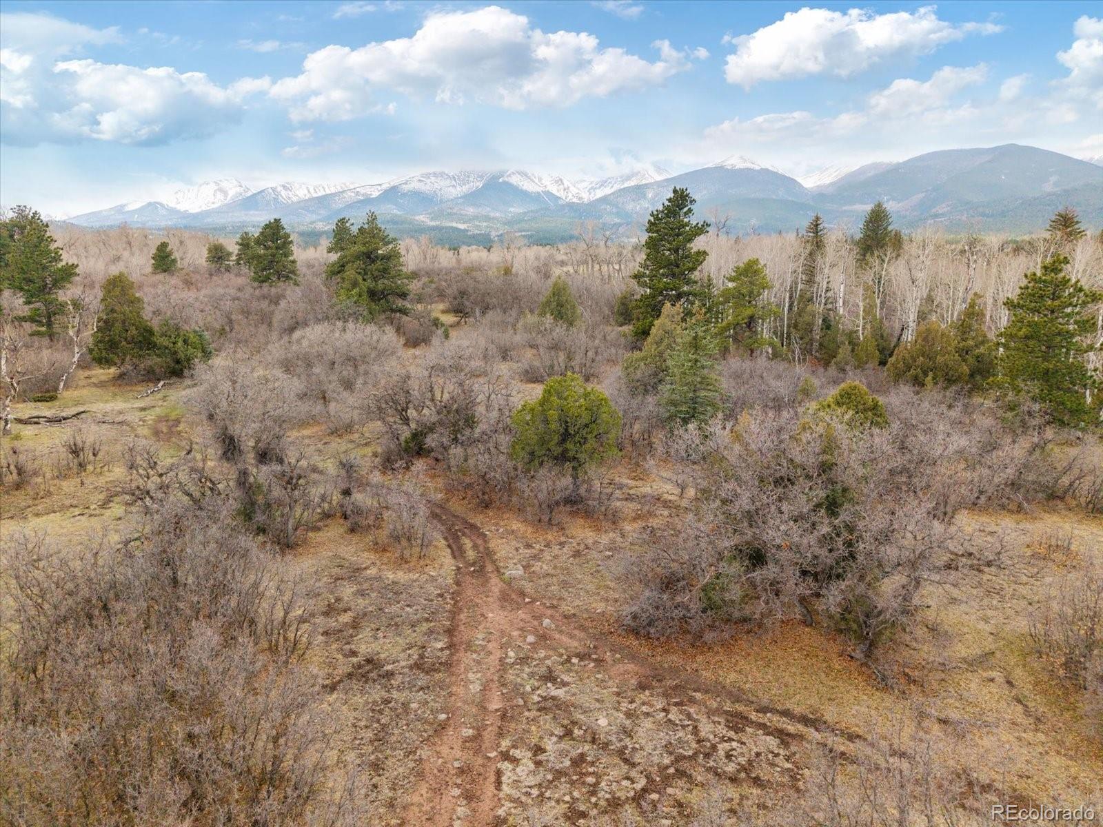 1423 County Road 192