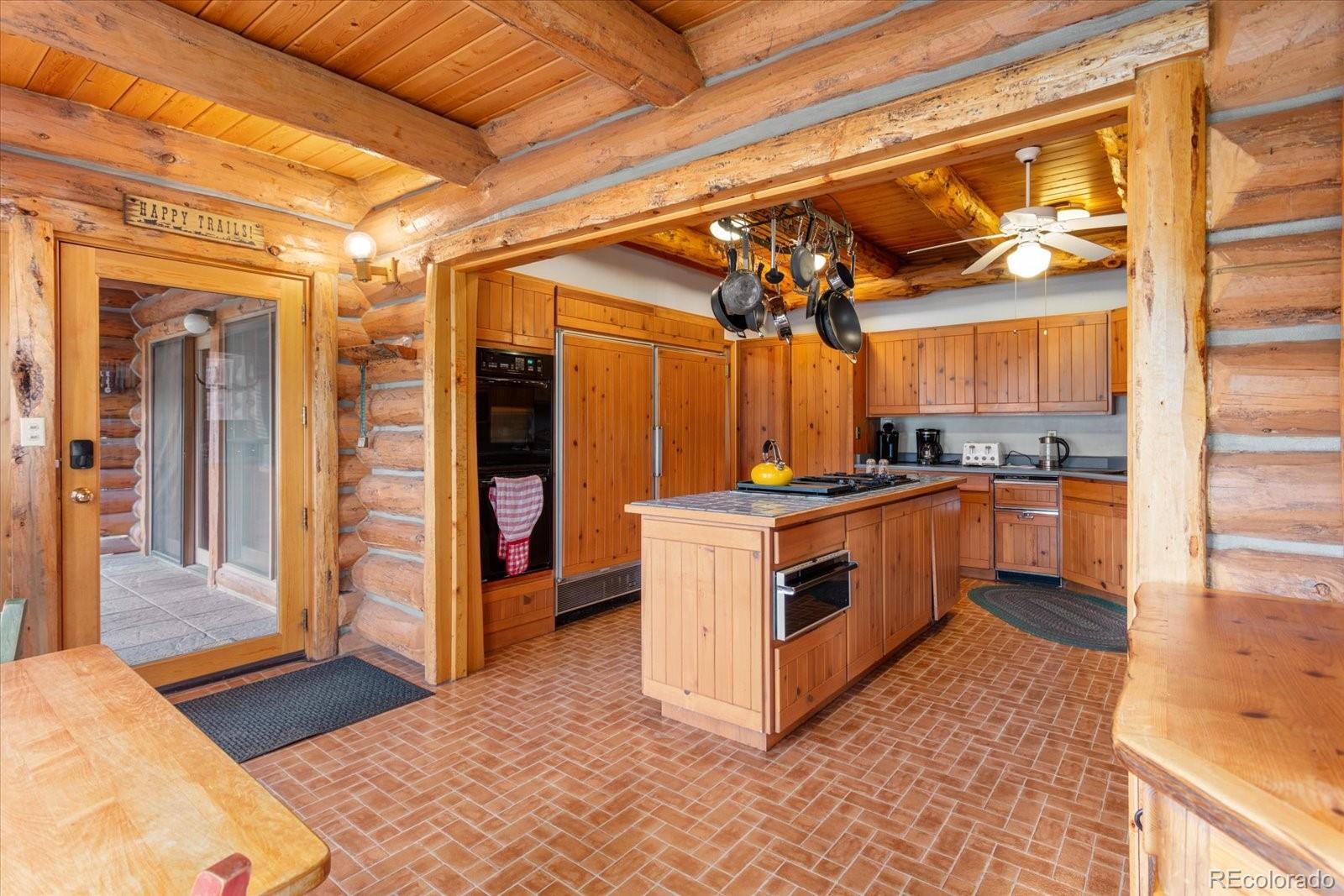 1423 County Road 192