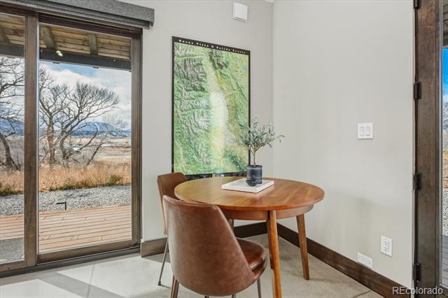 8995 Salix Road