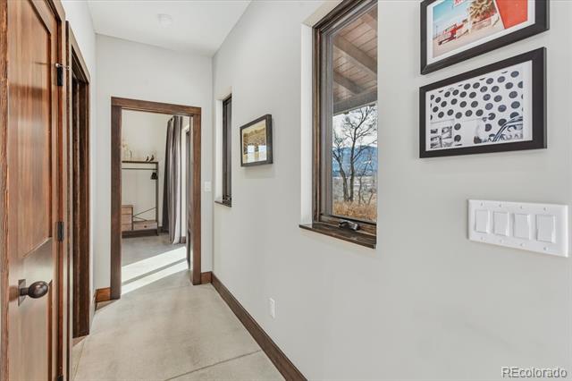 8995 Salix Road