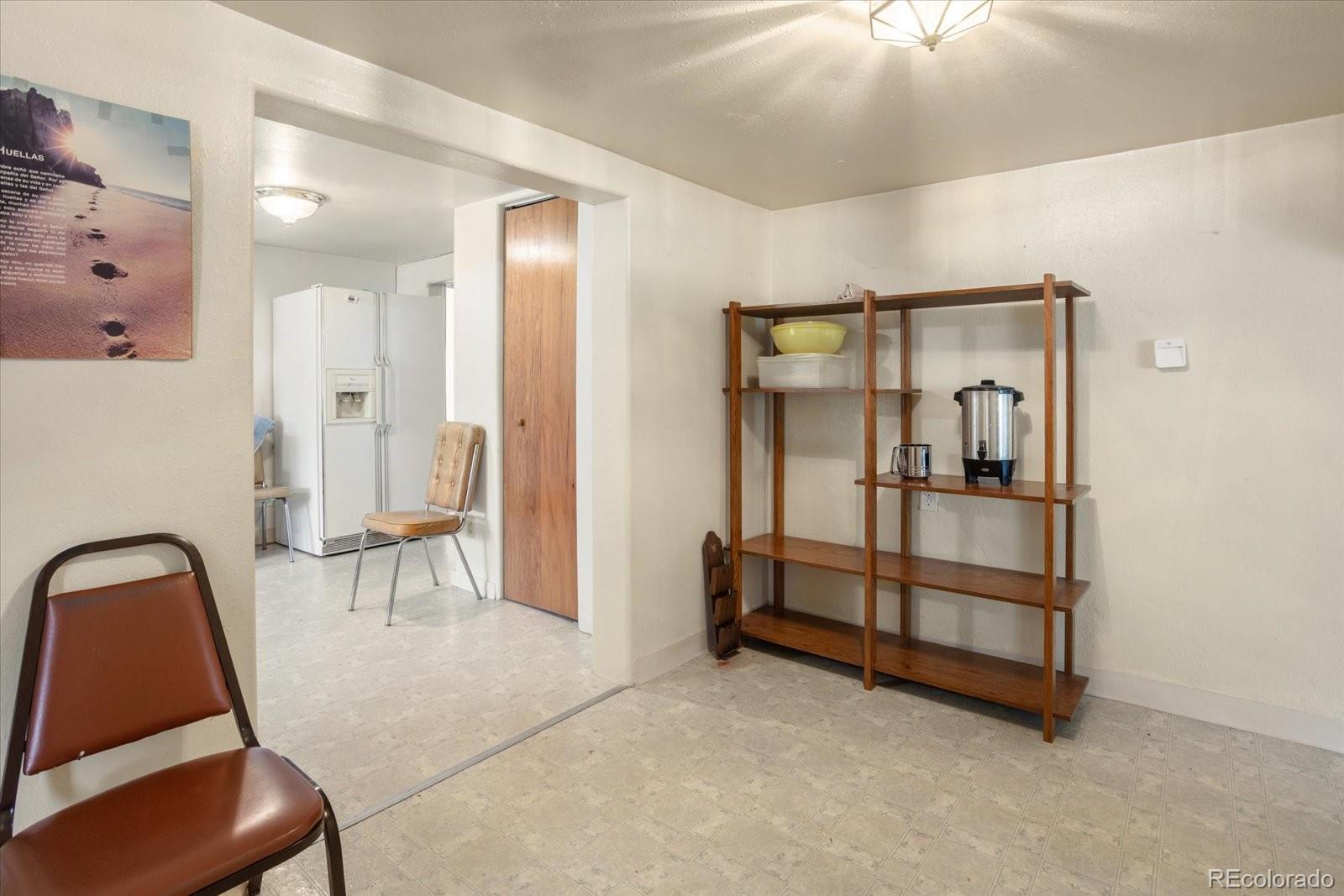 813 W 2nd Street