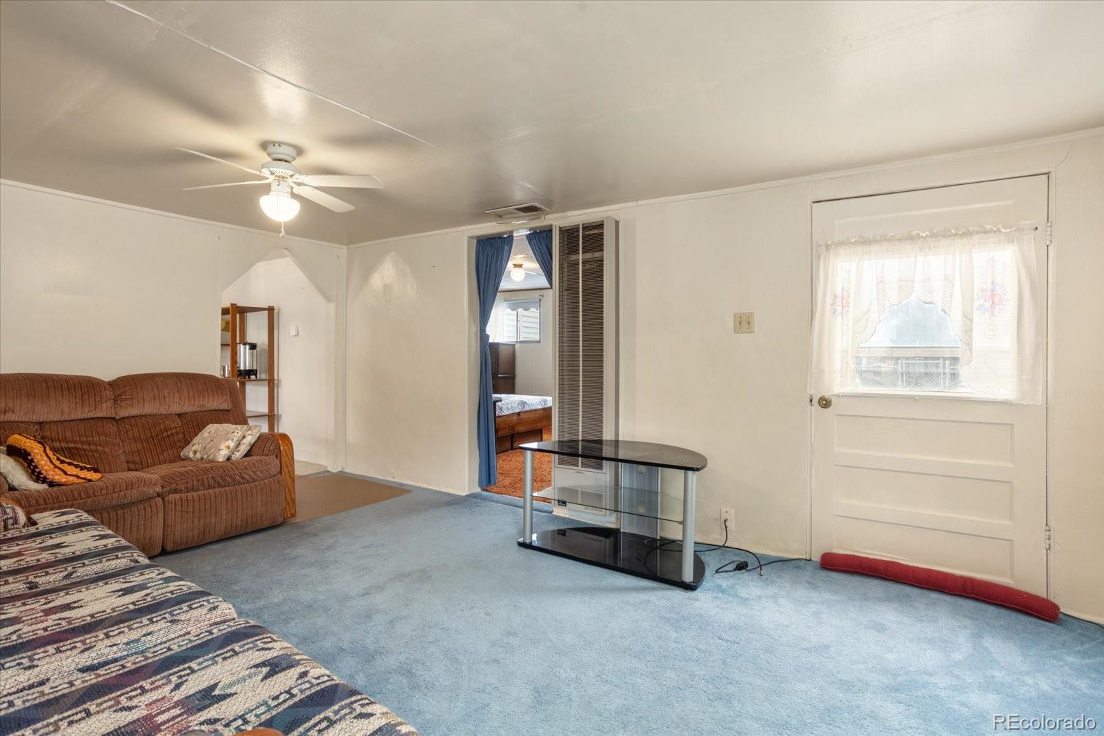 813 W 2nd Street