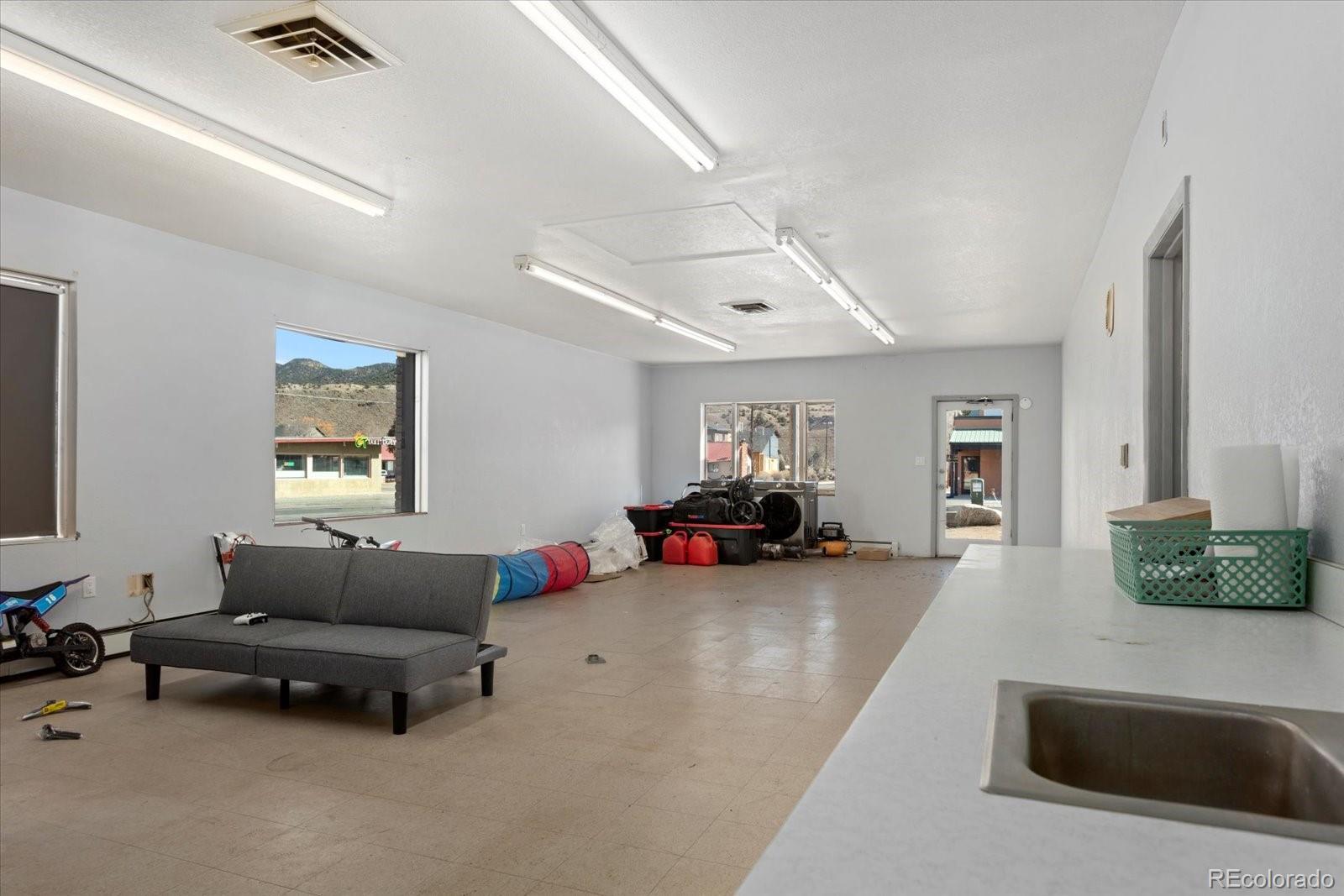 330 W Grand Avenue