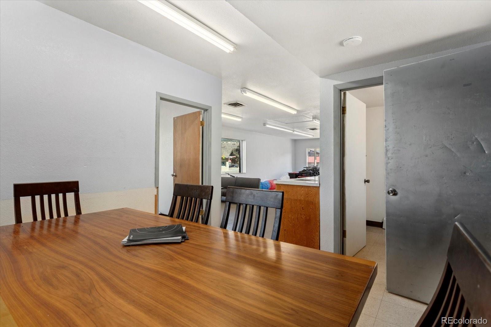 330 W Grand Avenue