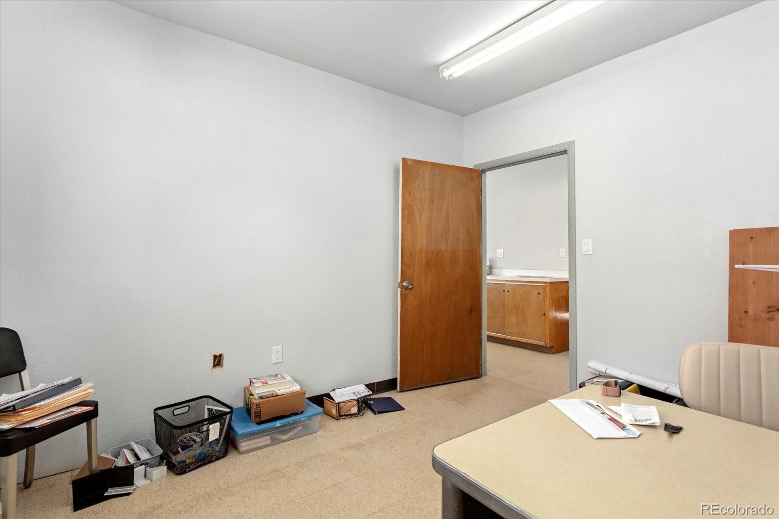 330 W Grand Avenue