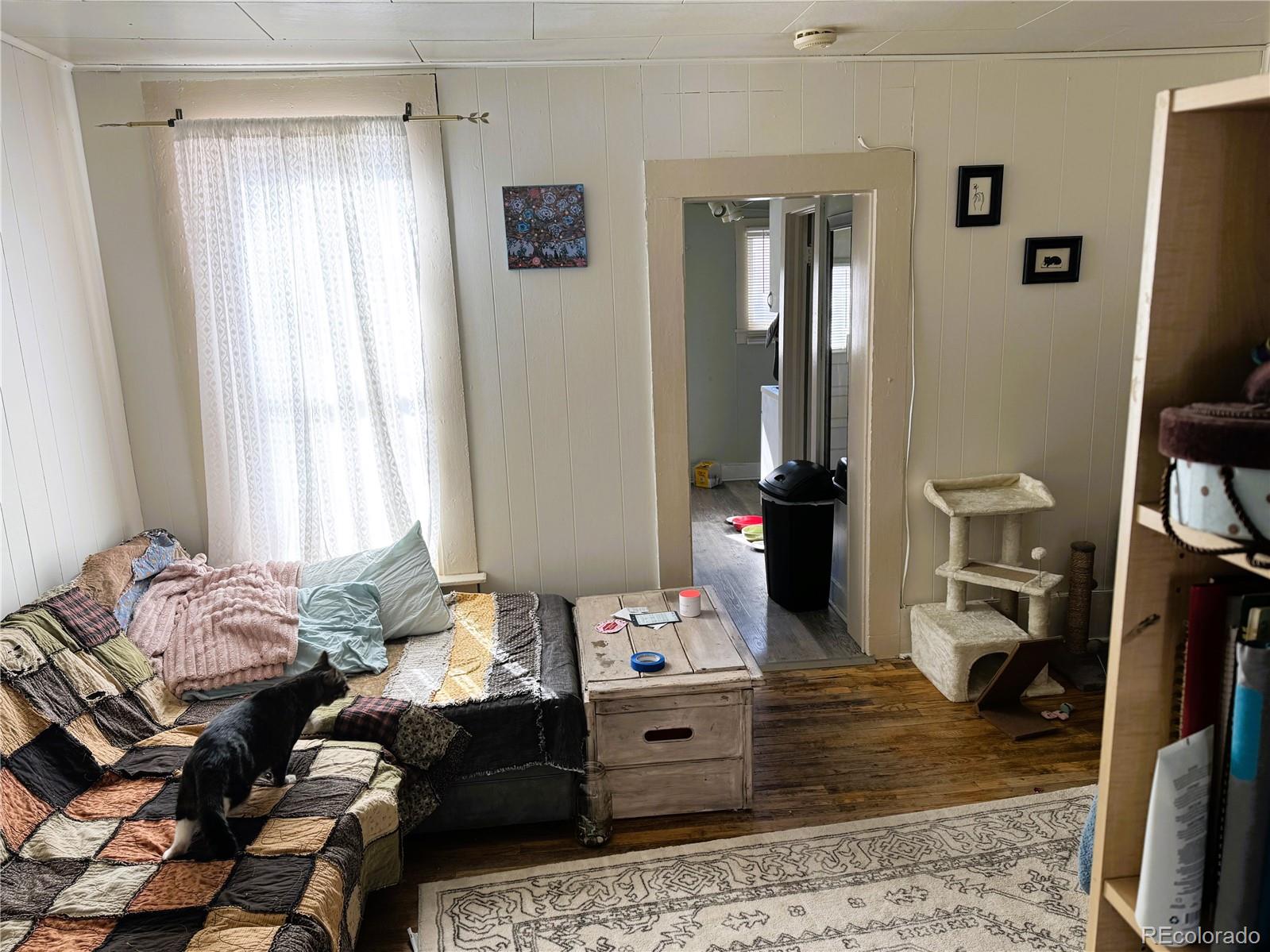 317 E 4th Street Unit: A