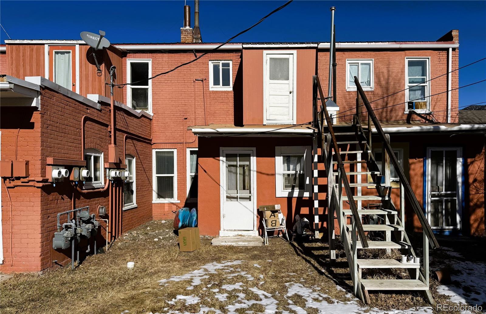 317 E 4th Street Unit: A