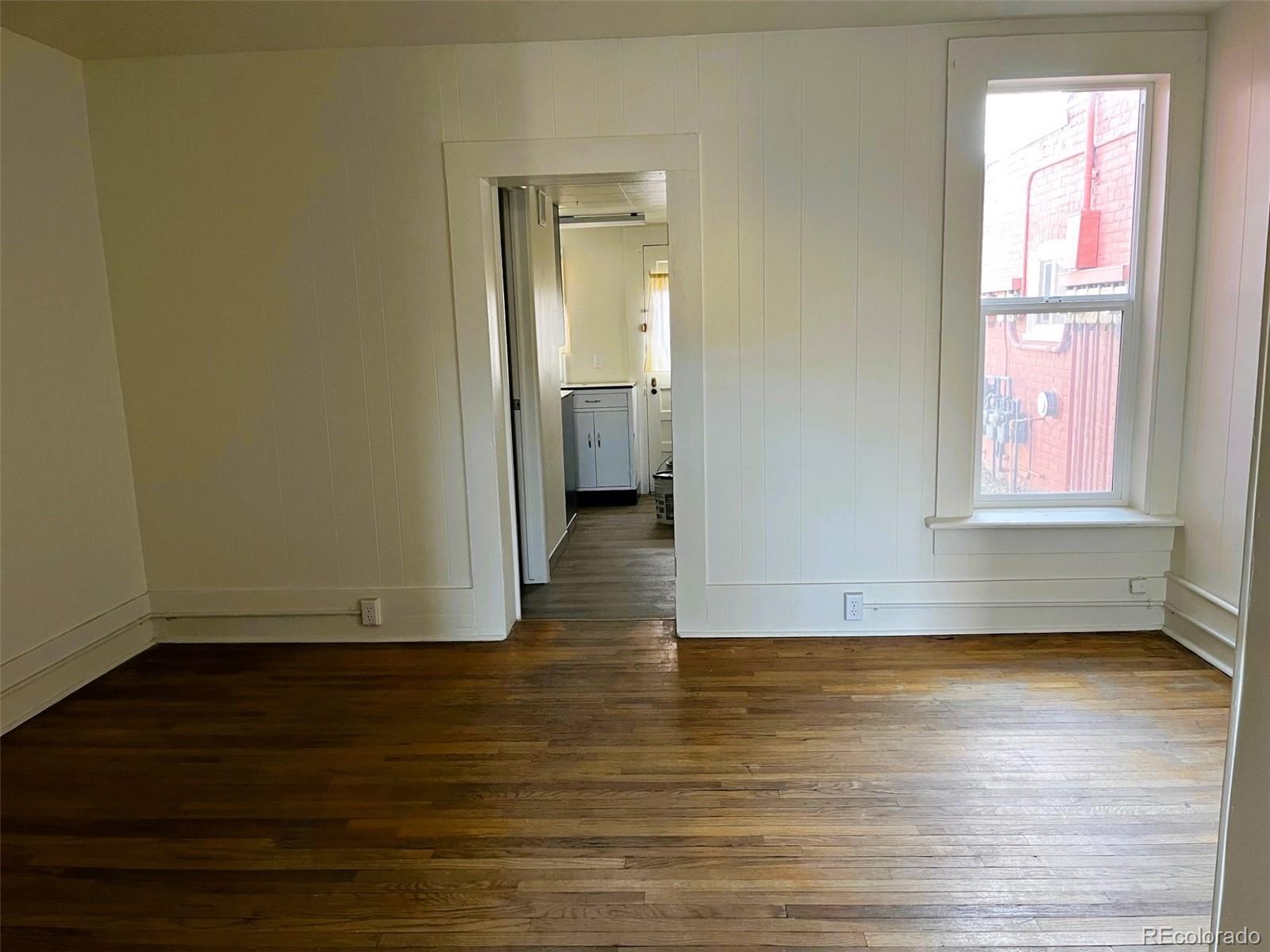 317 E 4th Street Unit: A