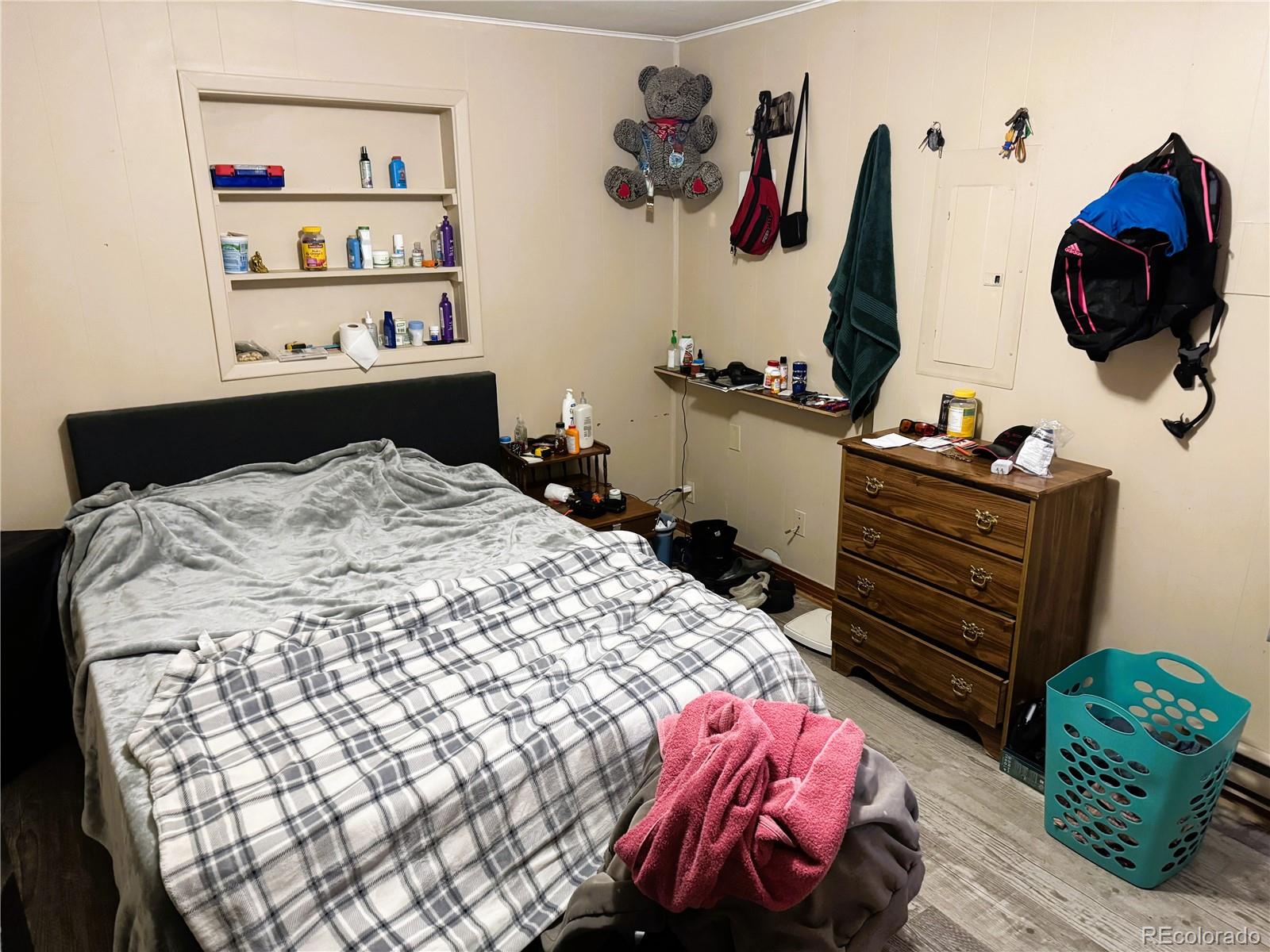 317 E 4th Street Unit: A