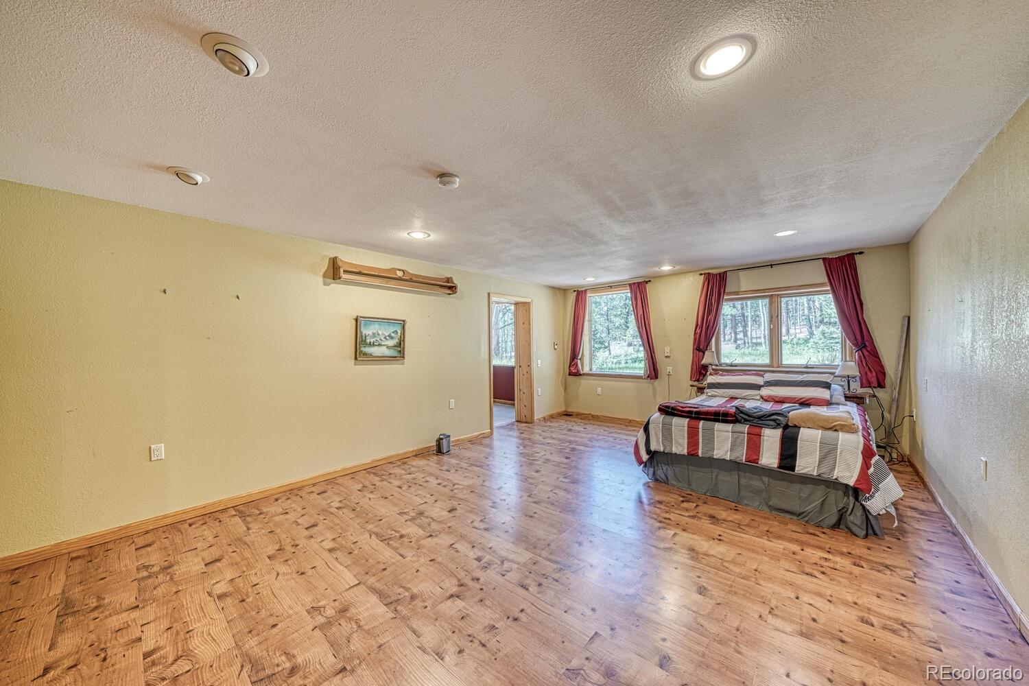 18480 Ponderosa