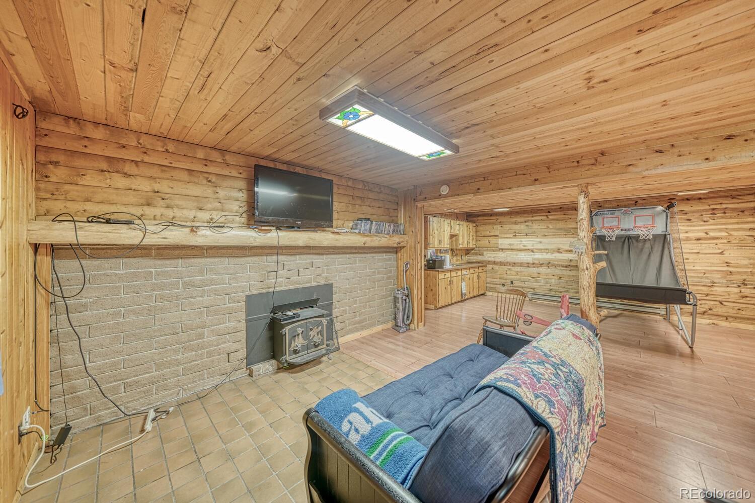 18480 Ponderosa