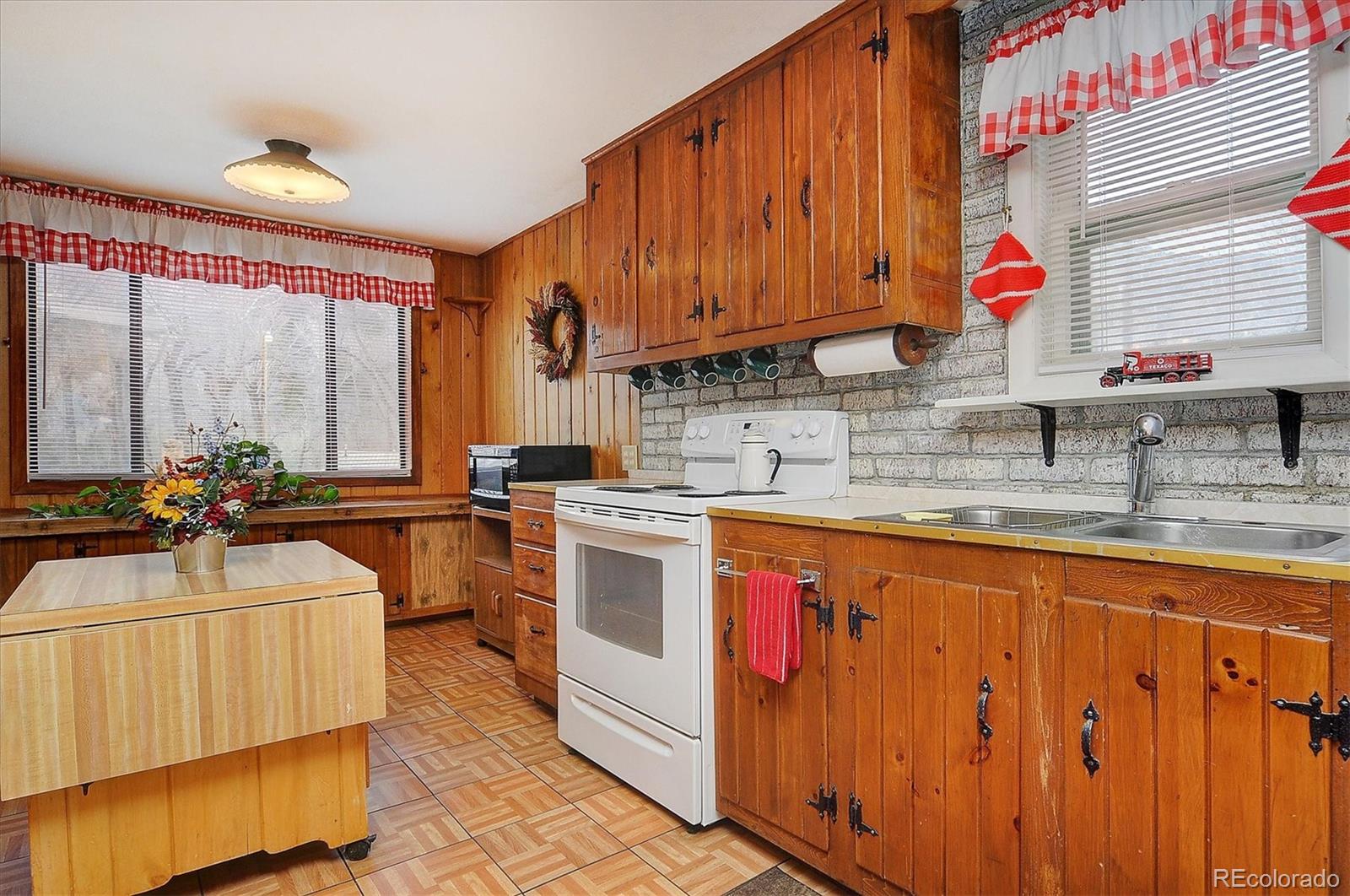 16760 County Road 220