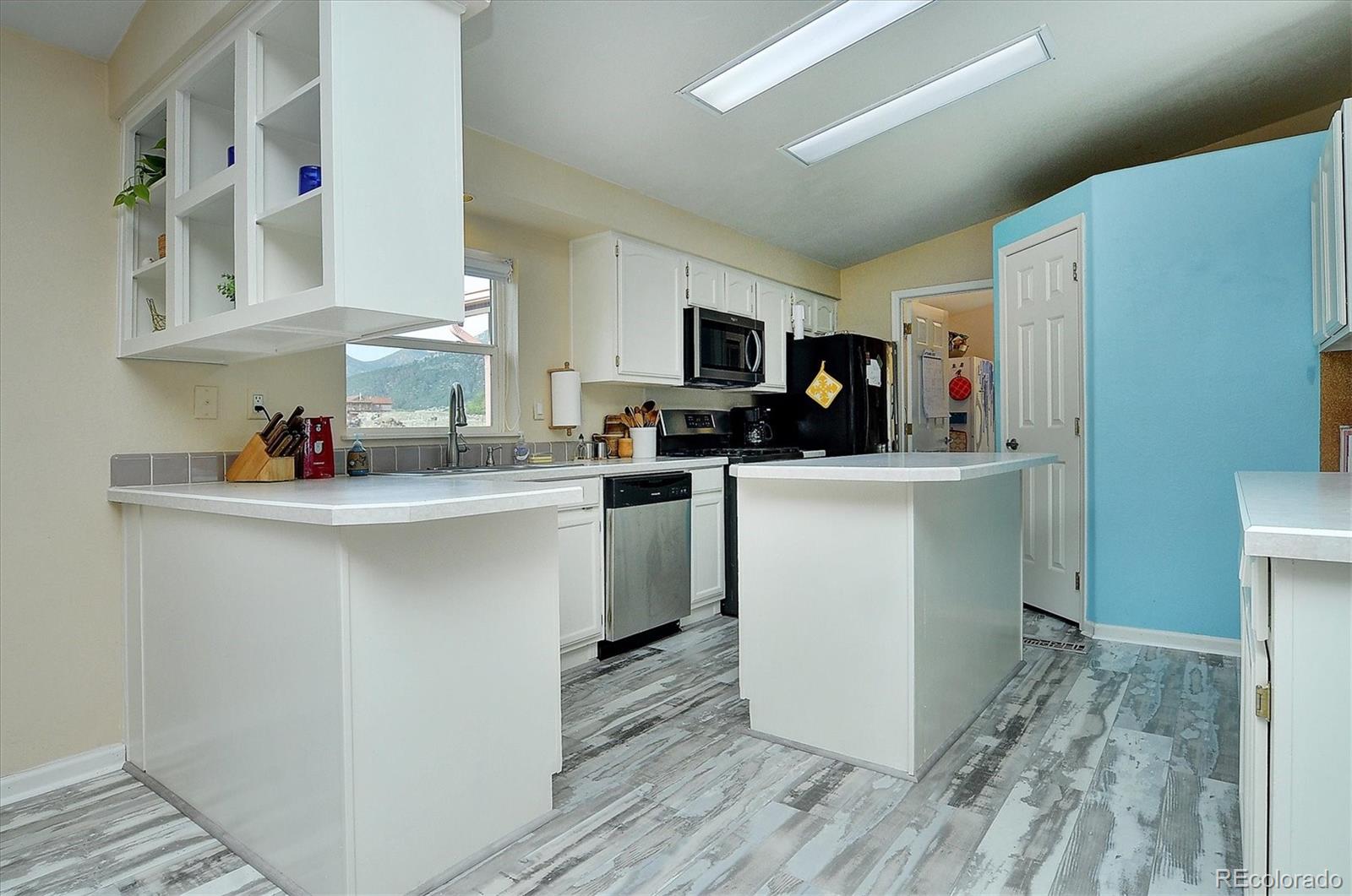 17007 County Road 338