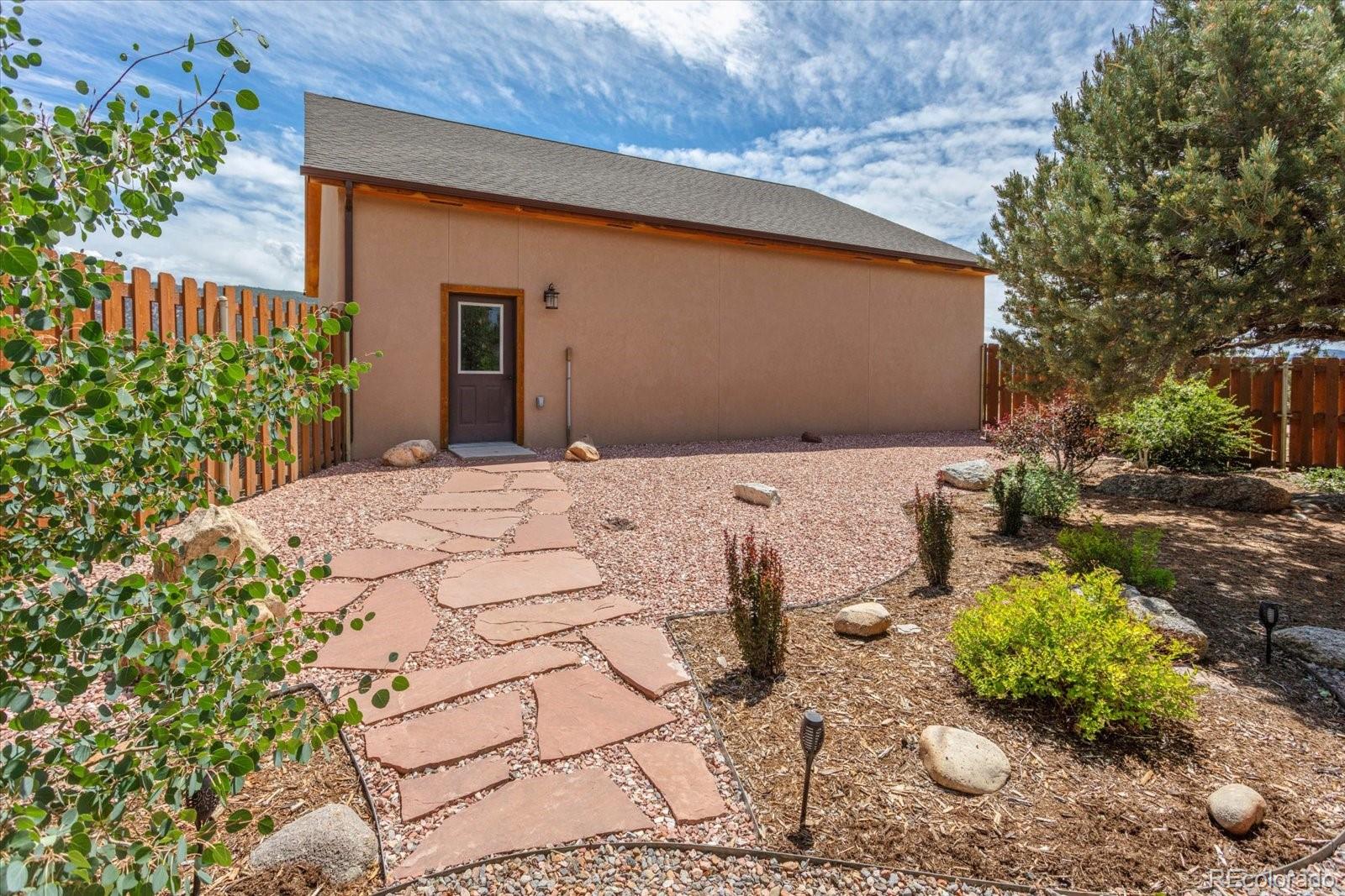 11888 Las Colinas Drive