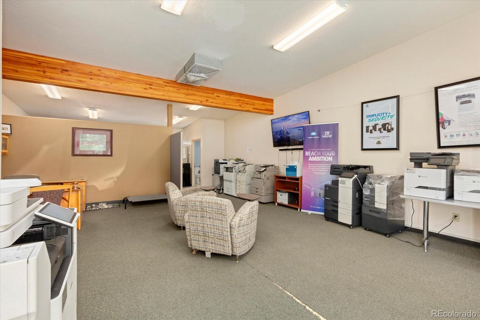 214 W Rainbow Boulevard Unit: C