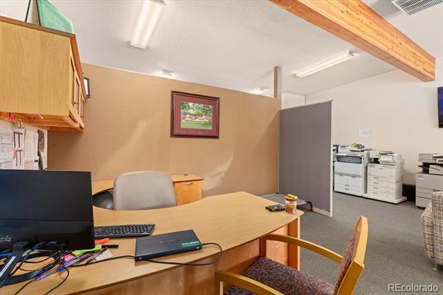 214 W Rainbow Boulevard Unit: C