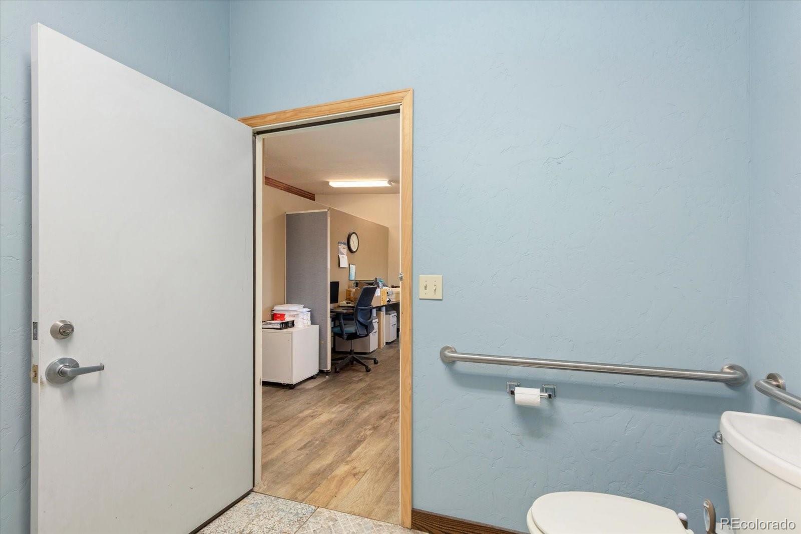 214 W Rainbow Boulevard Unit: C