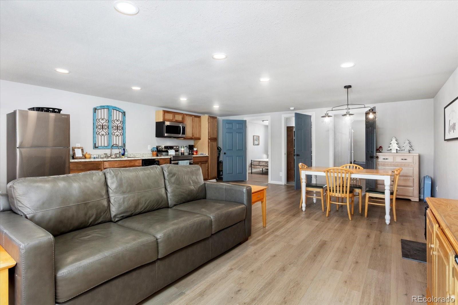 51624 CO RD VV50