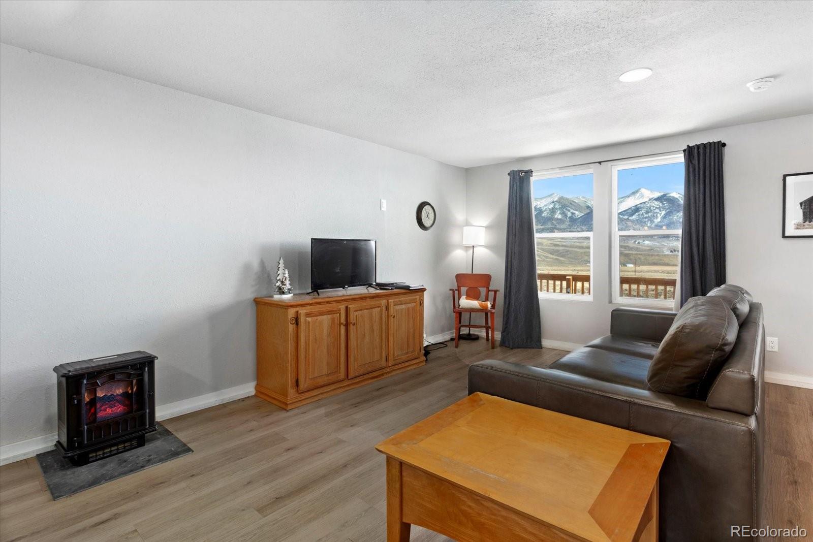 51624 CO RD VV50