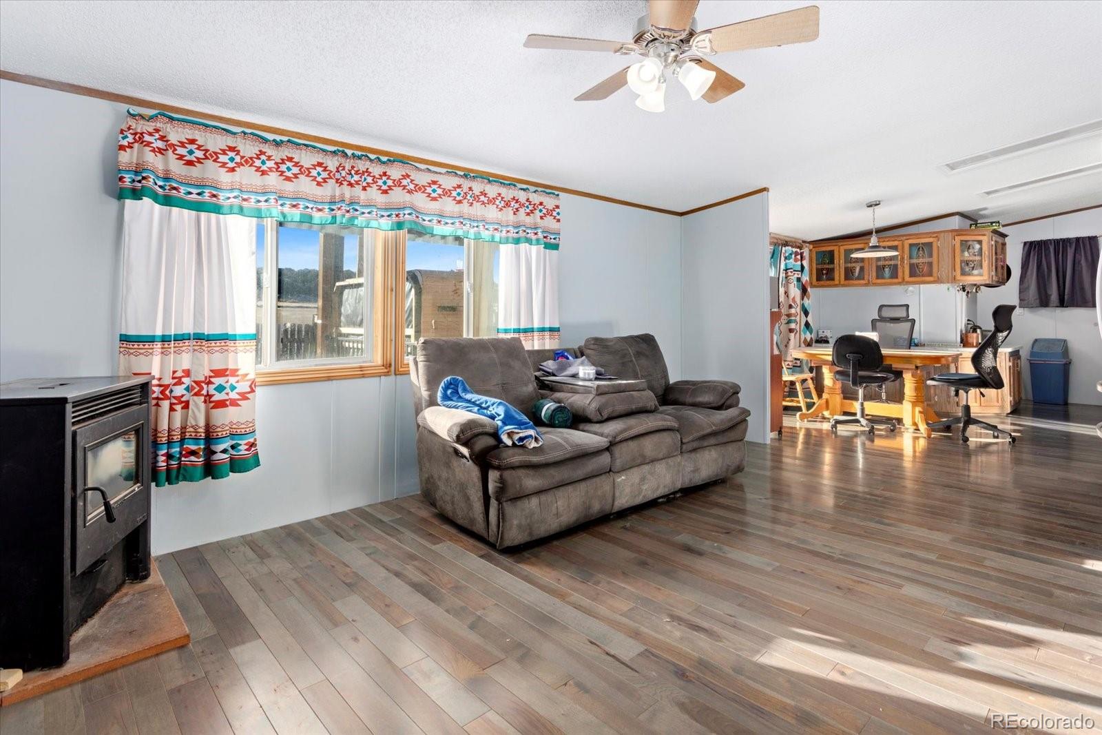 5602 E US Highway 50