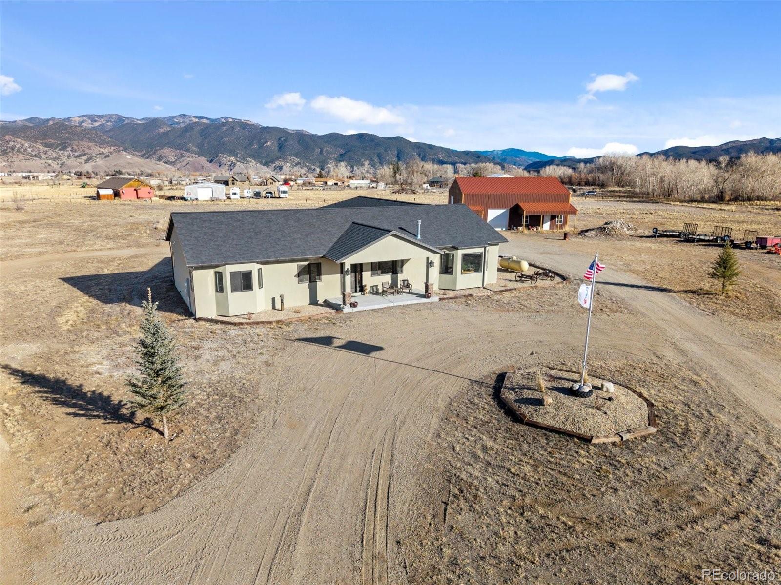 7476 County Road 145