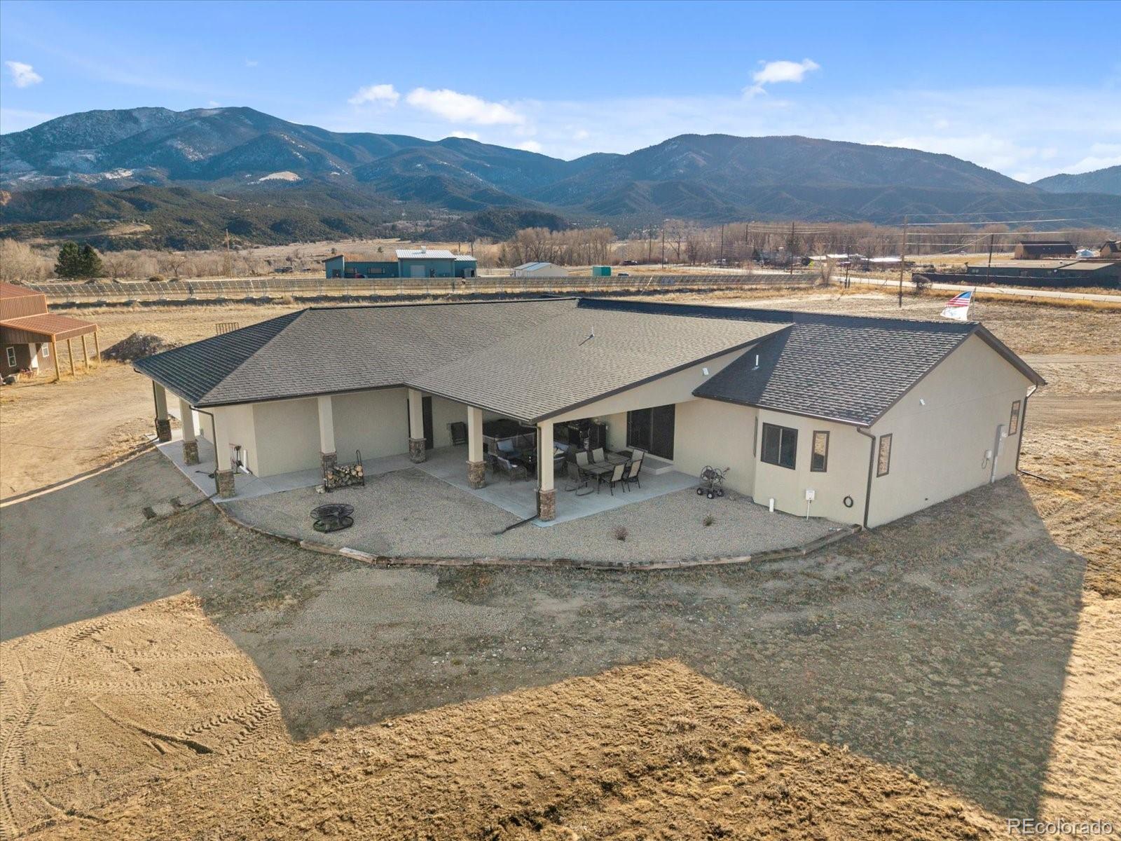 7476 County Road 145