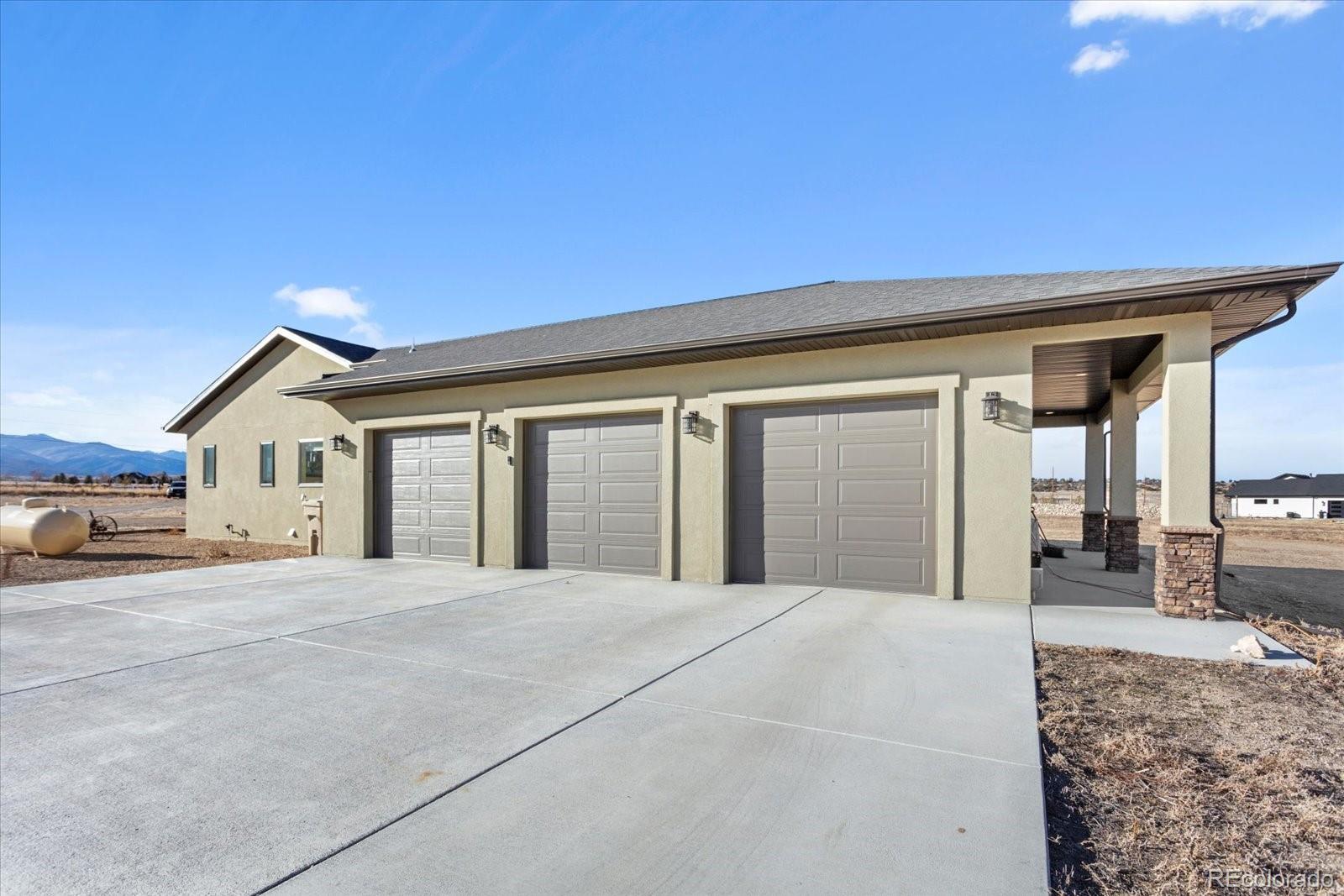 7476 County Road 145