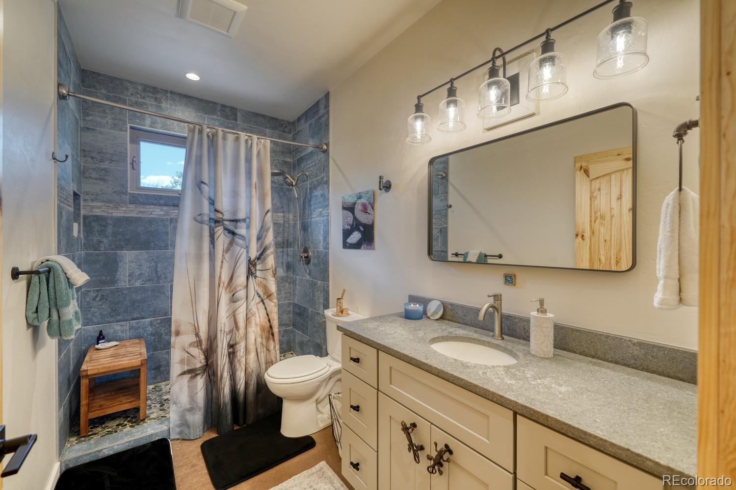 2215 Sunnyvale