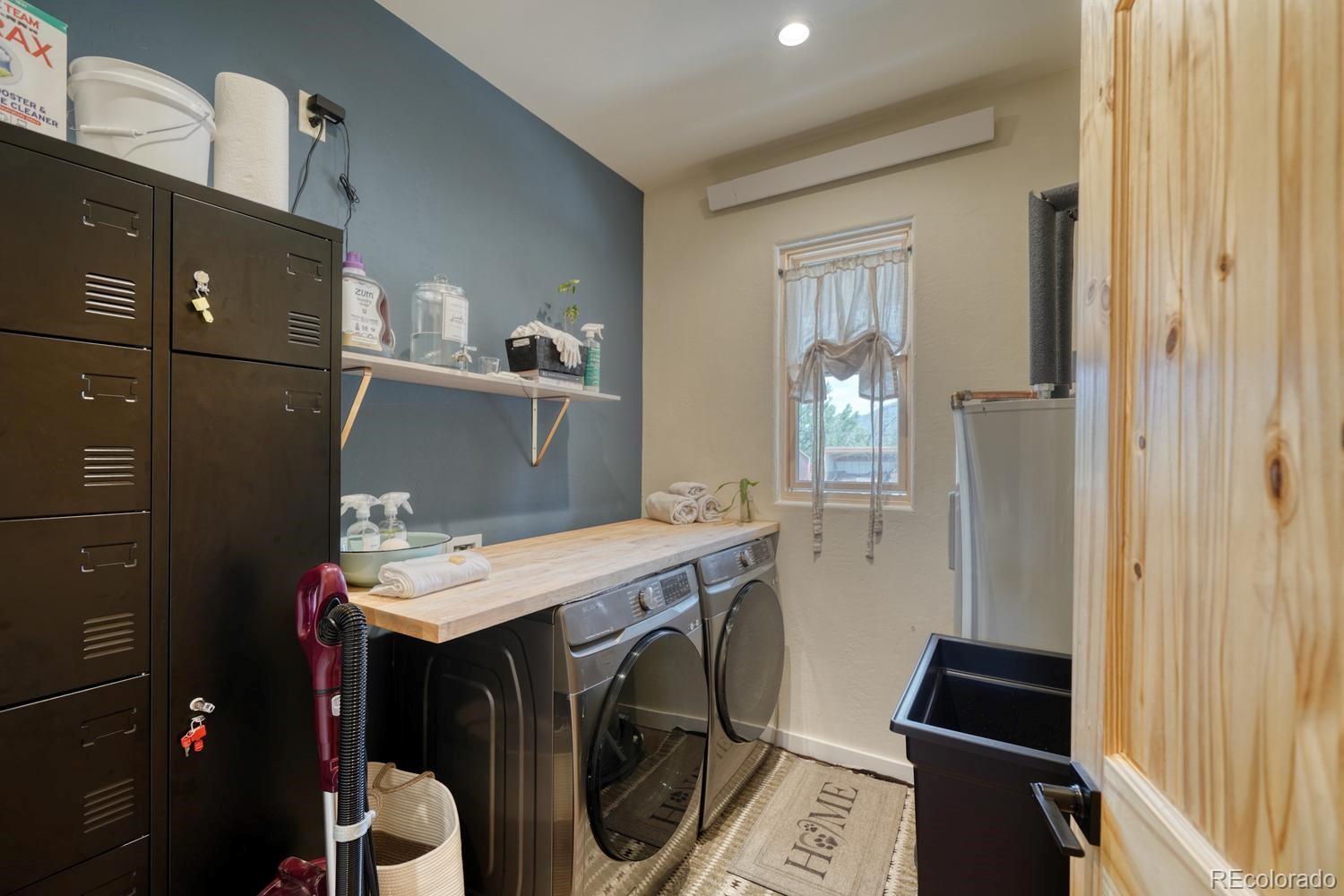 2215 Sunnyvale