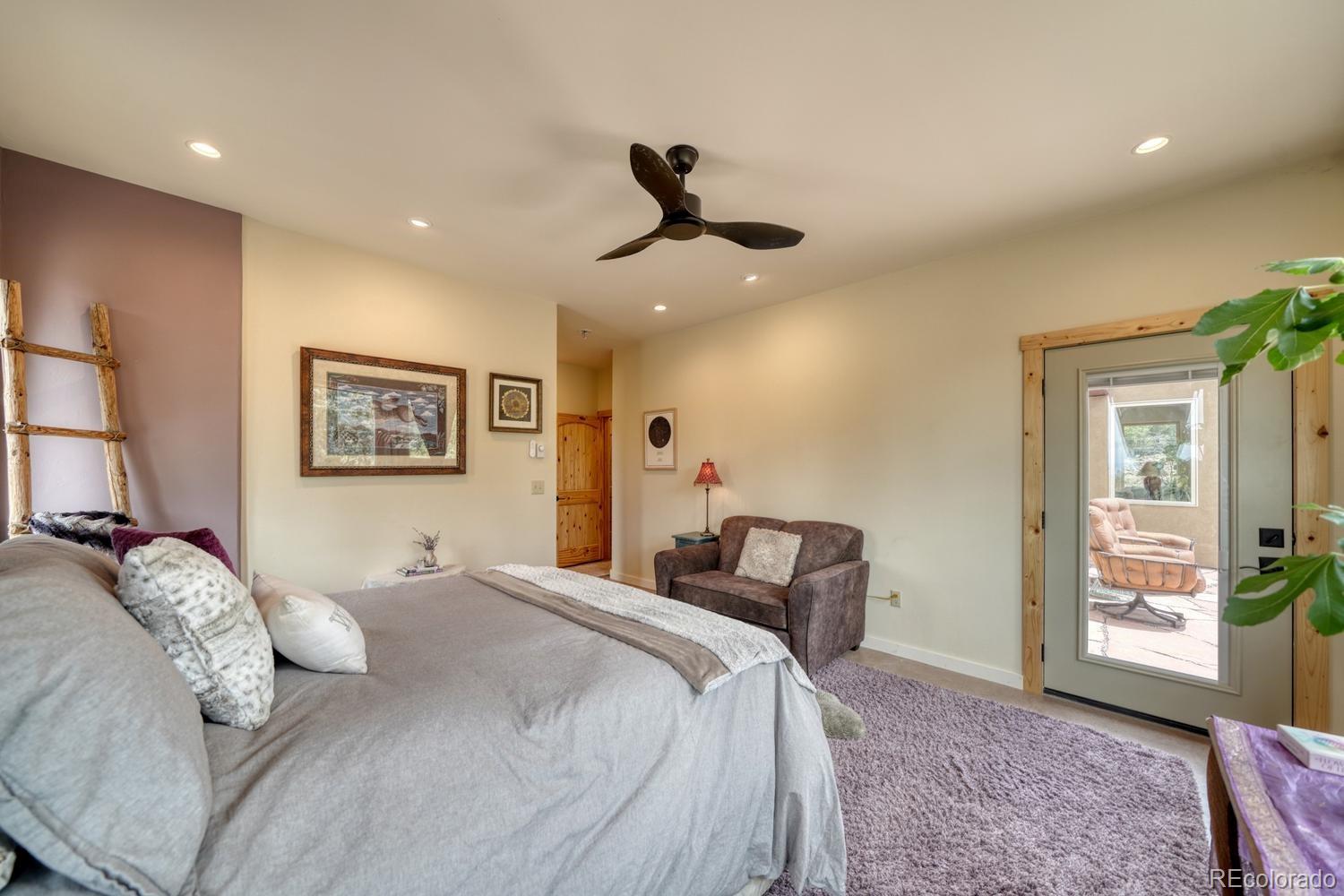 2215 Sunnyvale