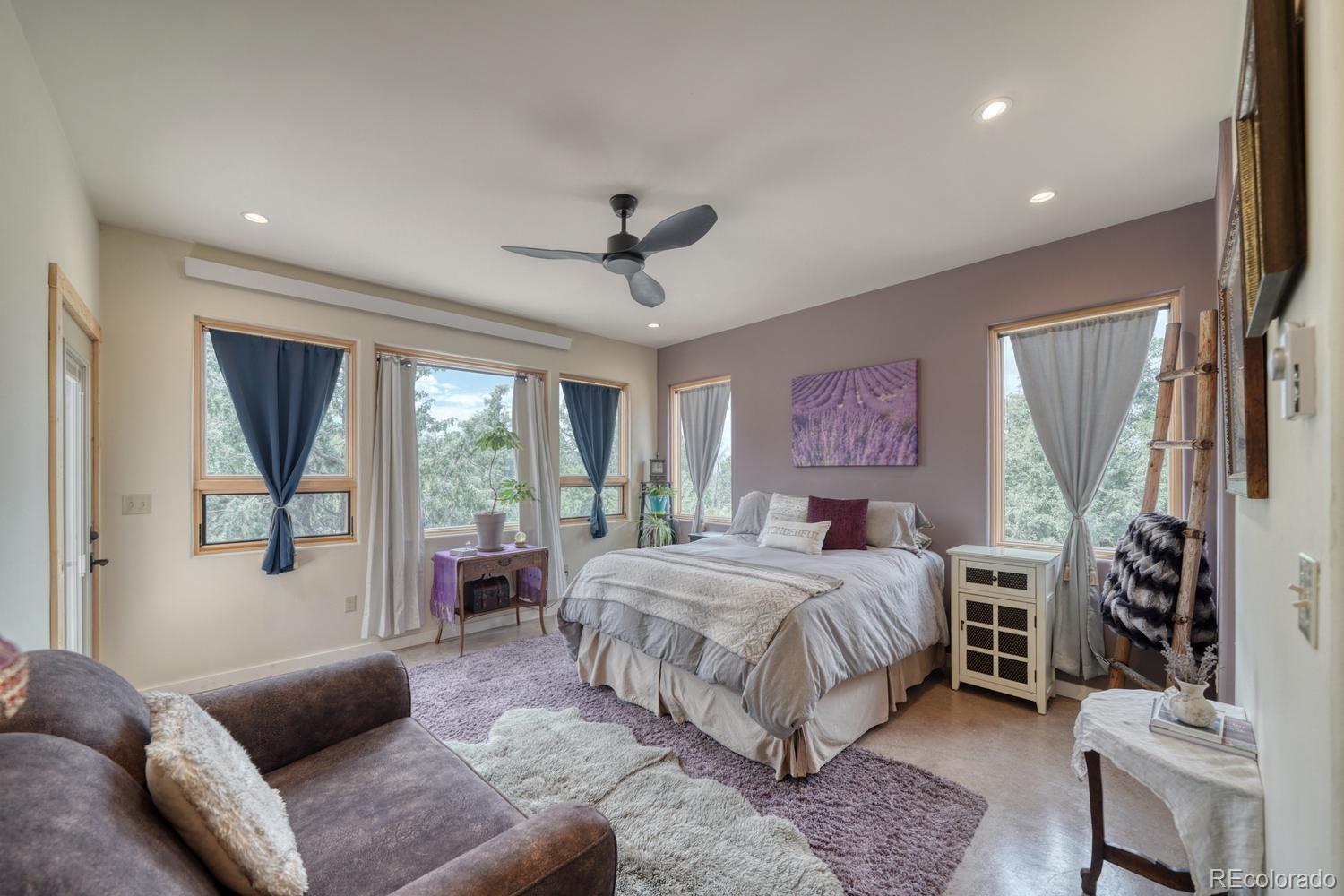 2215 Sunnyvale