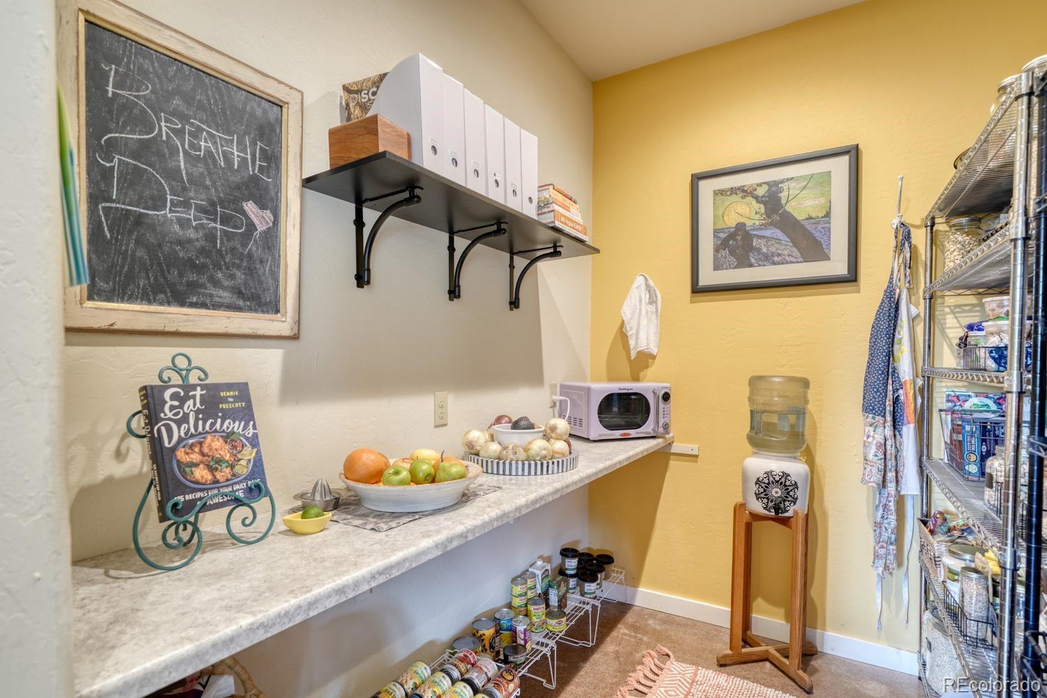 2215 Sunnyvale