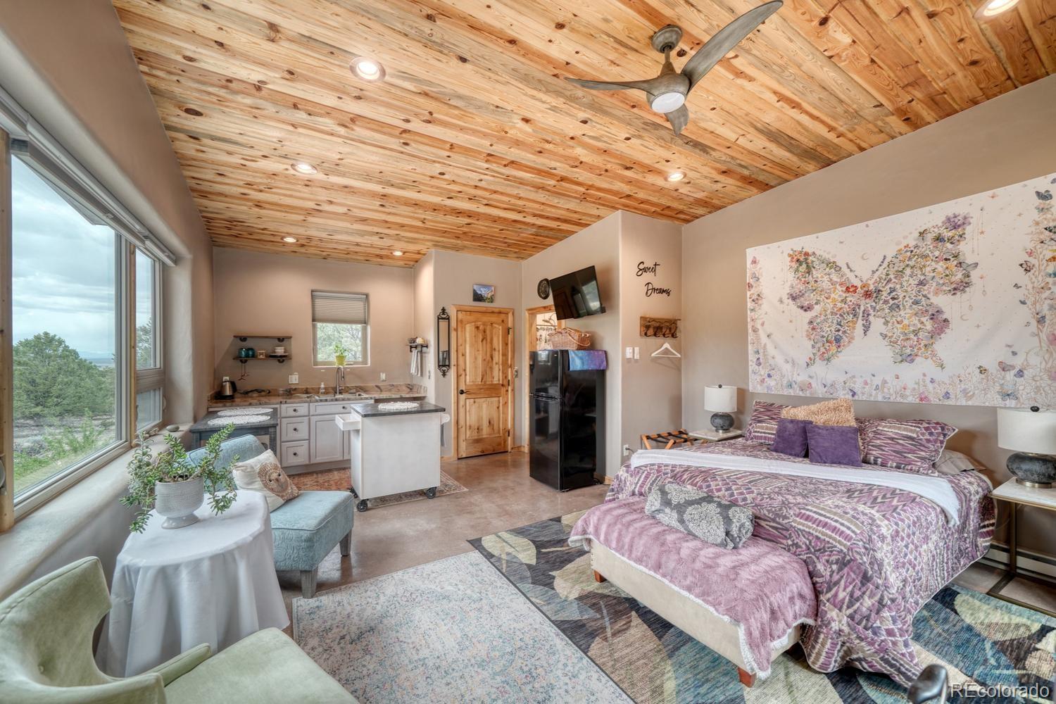 2215 Sunnyvale