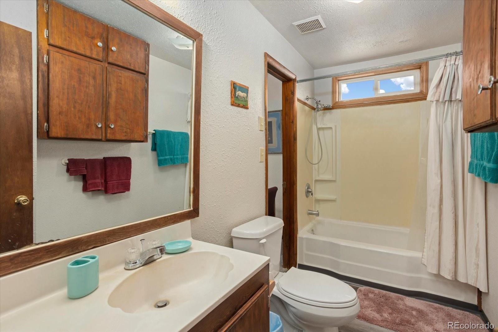 1374 Road 110