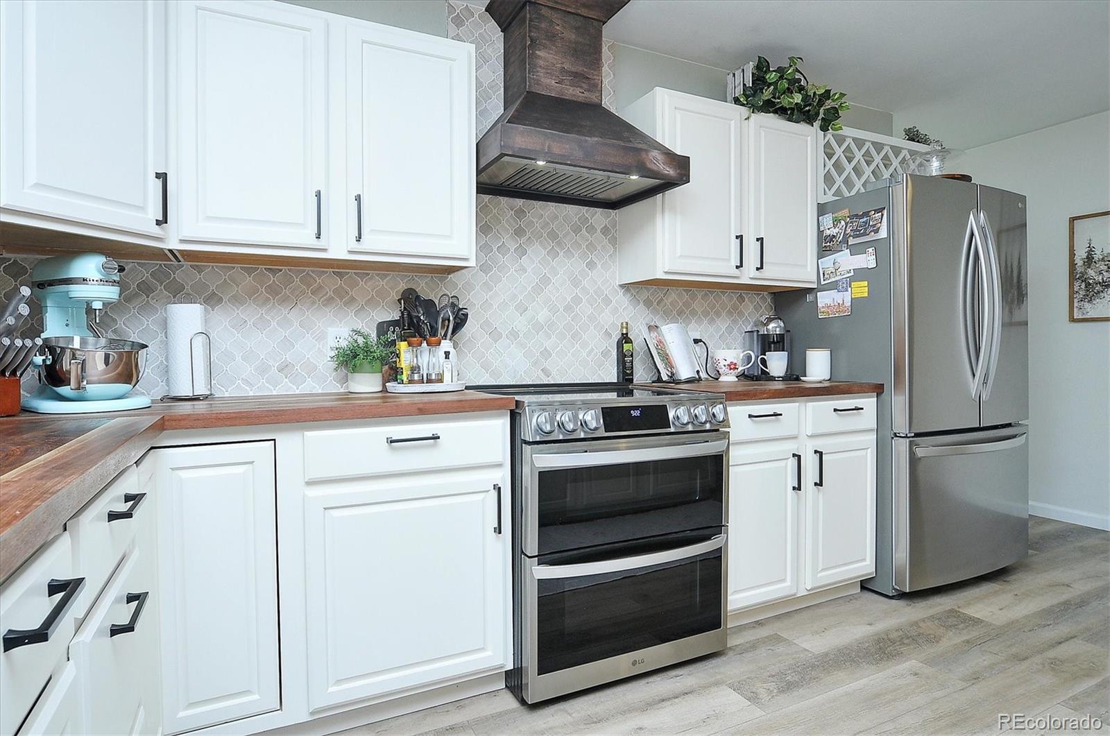 727 Marquette Avenue Unit: A