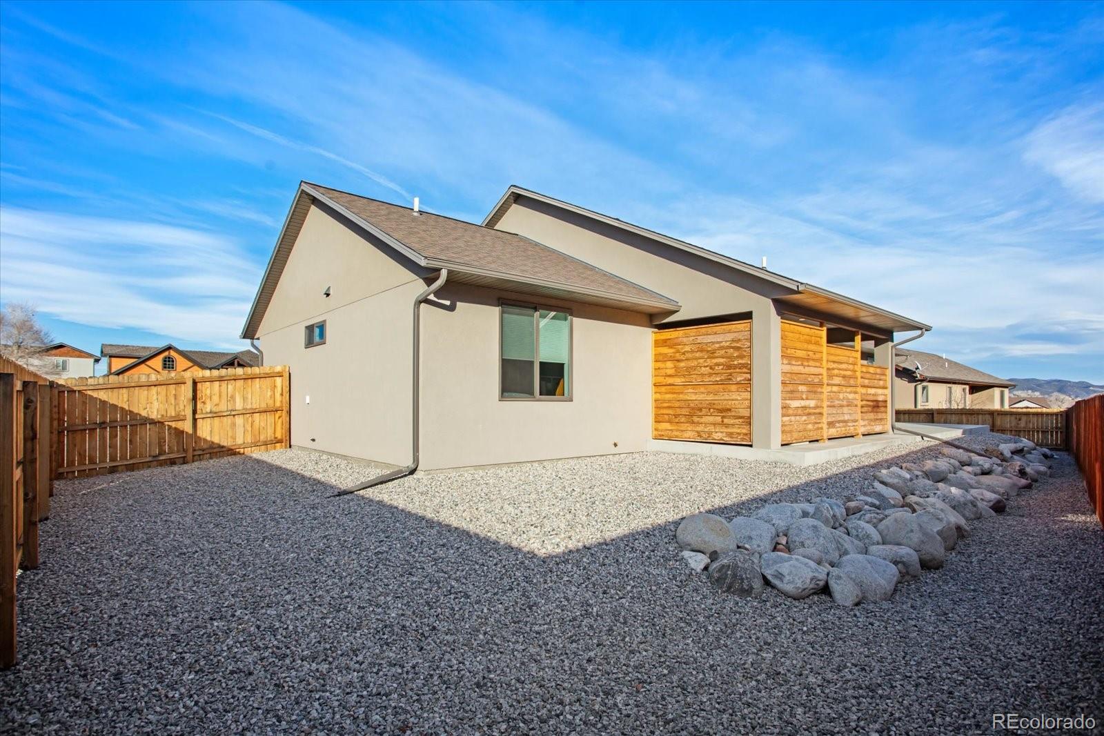 1115 E Sabeta Avenue