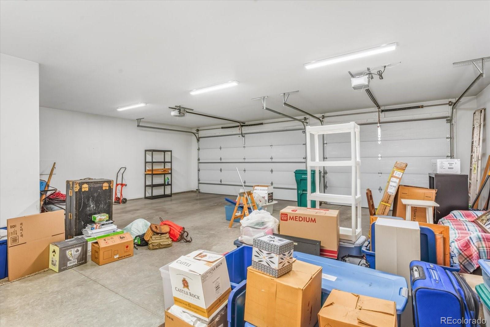 1115 E Sabeta Avenue