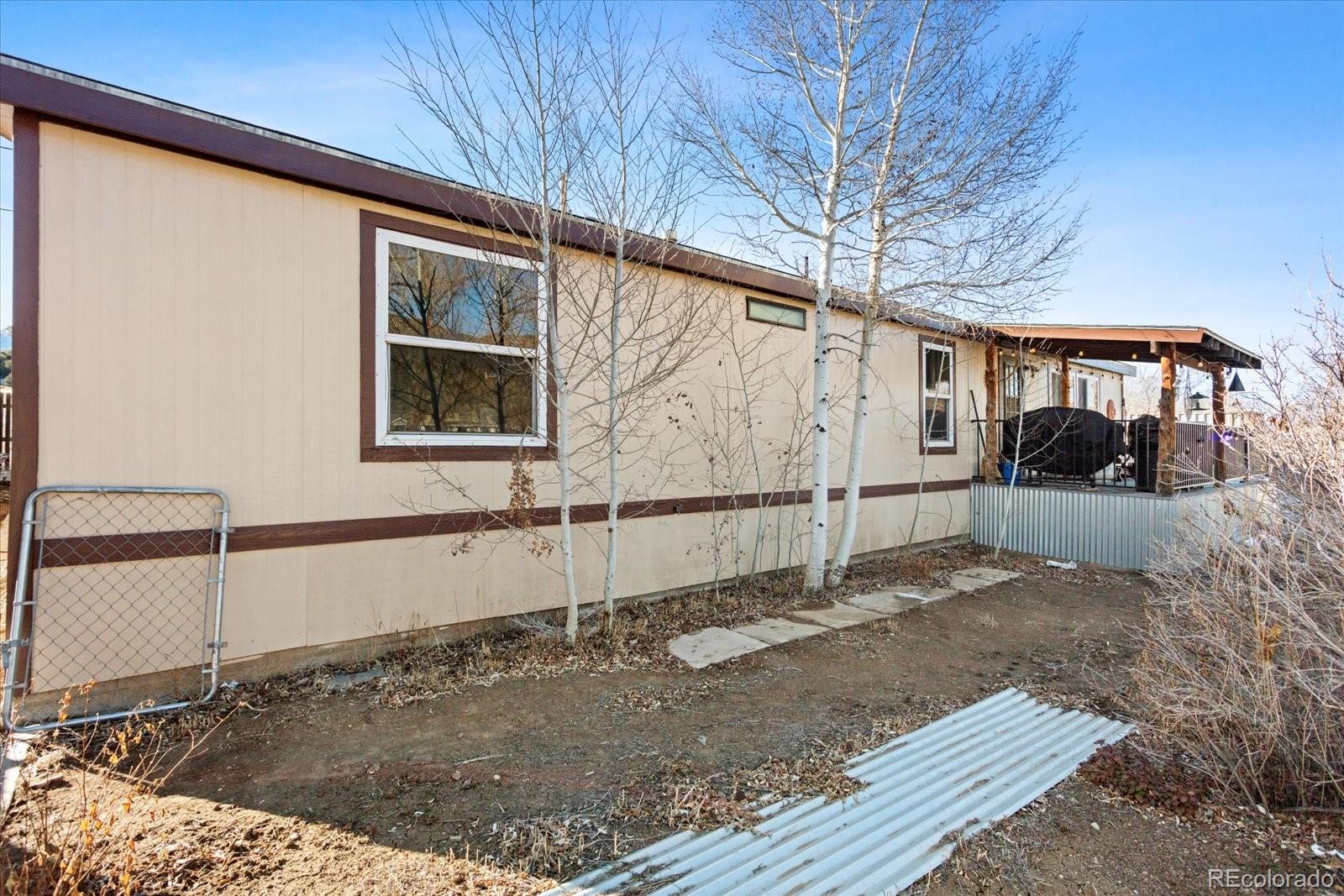 5602 E US Highway 50