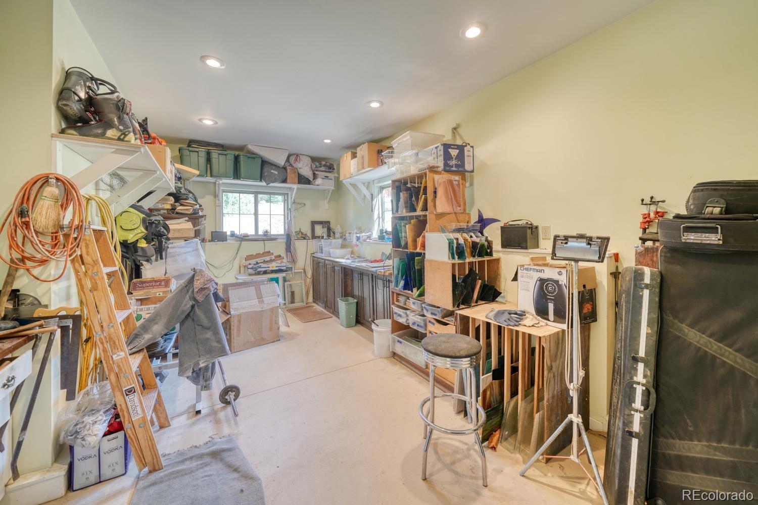 8960 Hanging Tree Drive