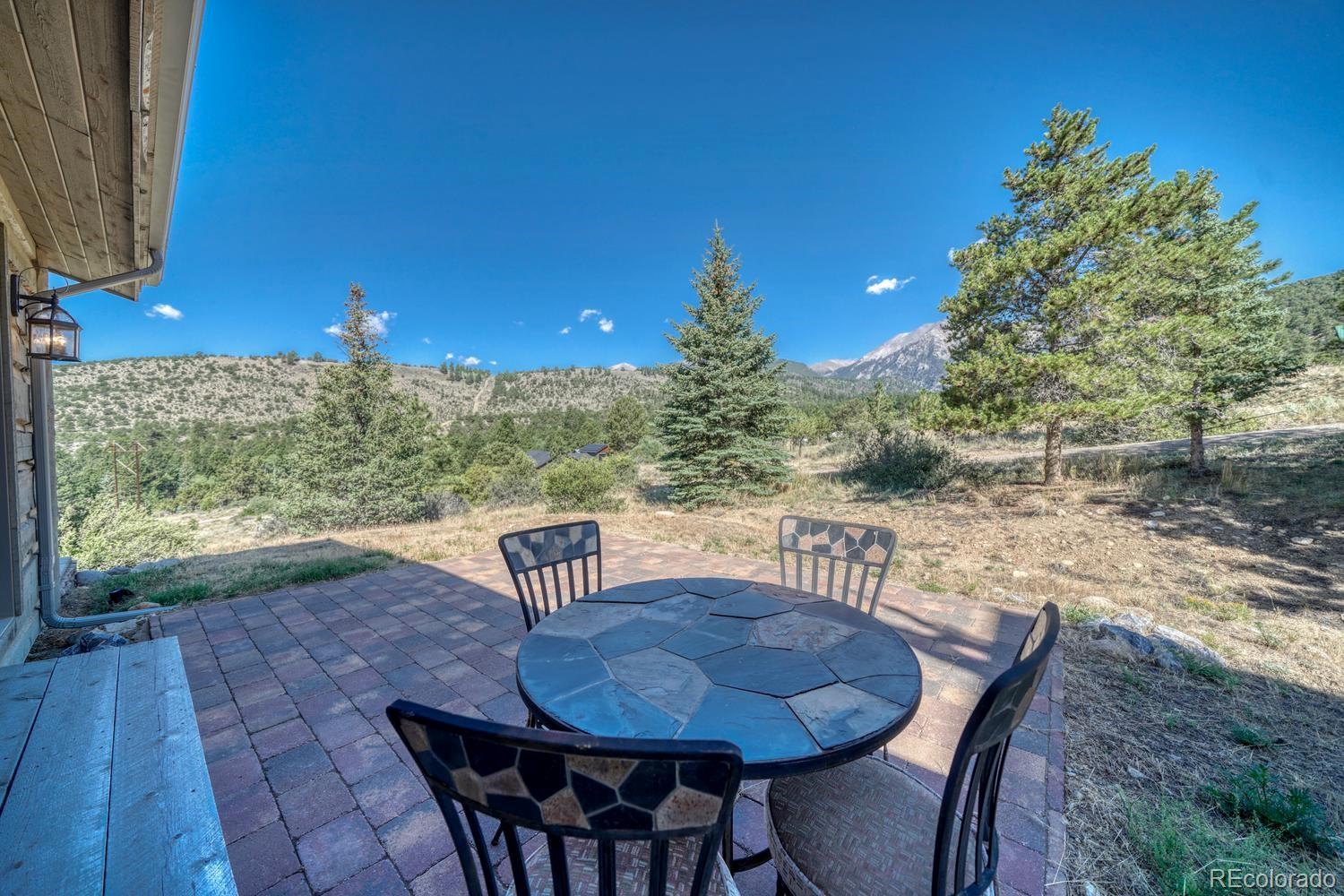 8960 Hanging Tree Drive