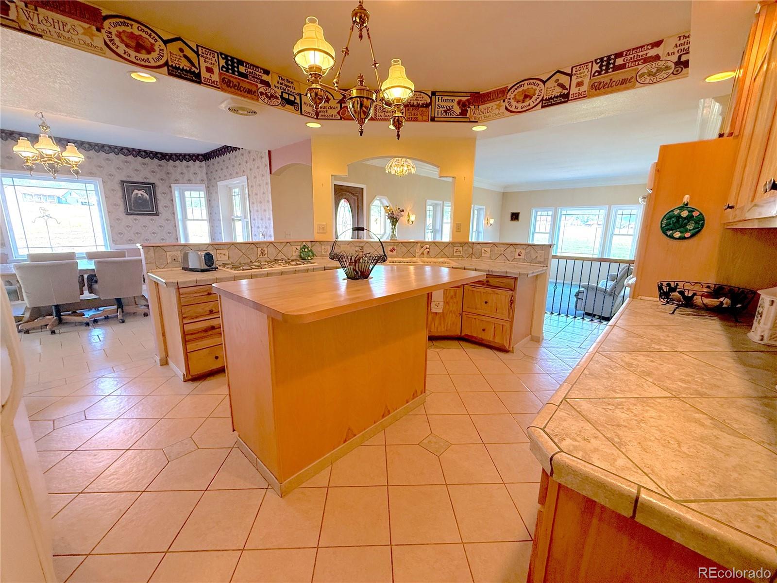 242 E Blarney Stone Road